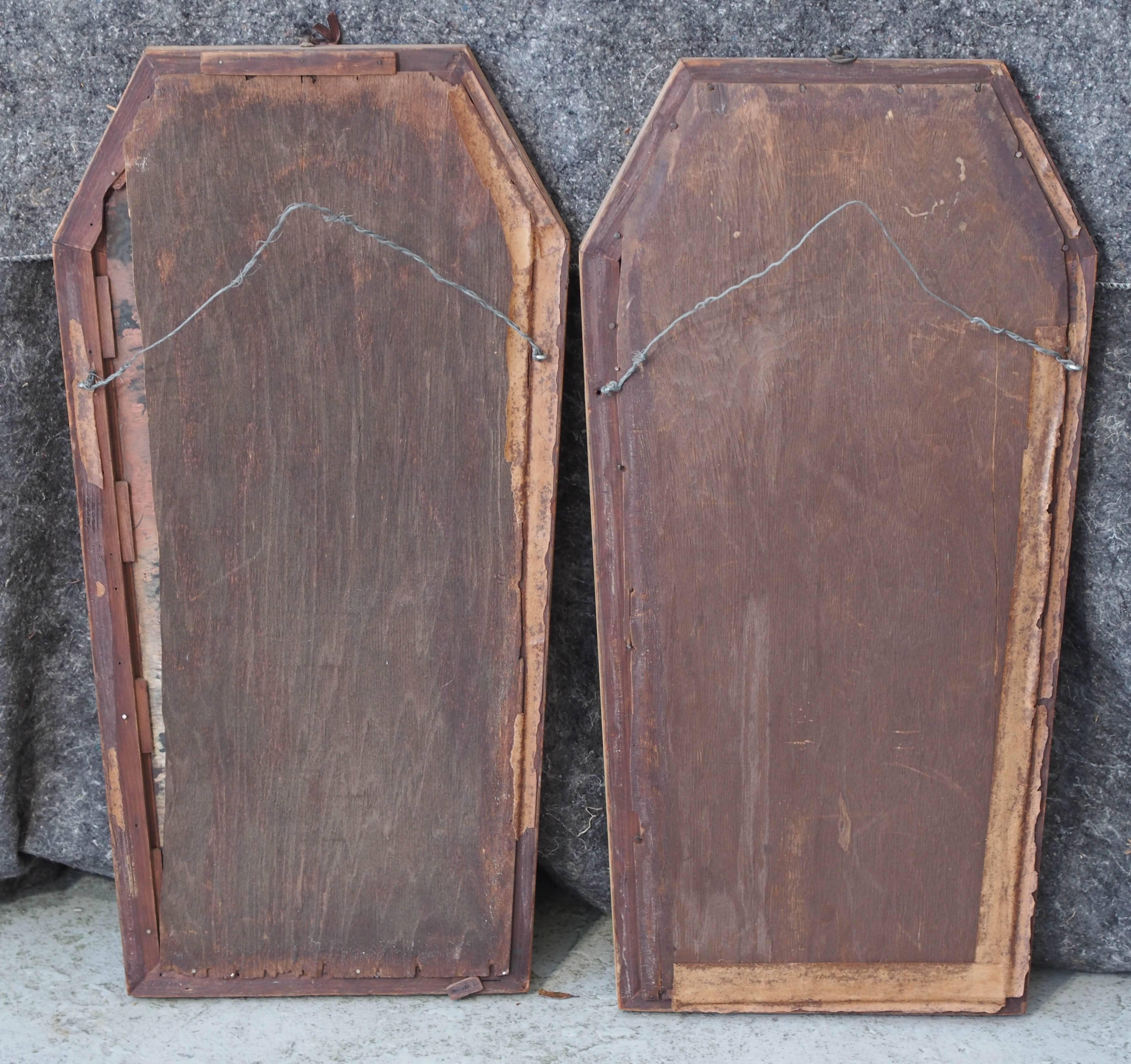 Pair of Coffin Shaped Cut and Églomisé Painted Glass Panels For Sale 2