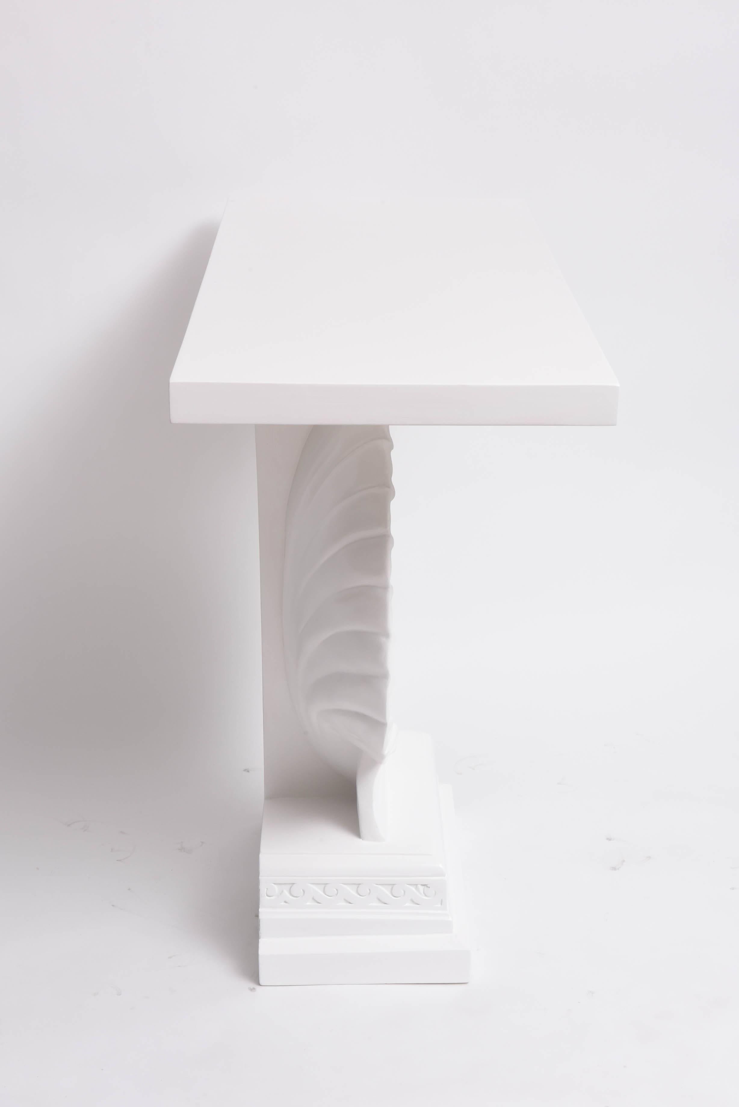 Hollywood Regency, Art Deco Style White Lacquered Shell Console Table 3