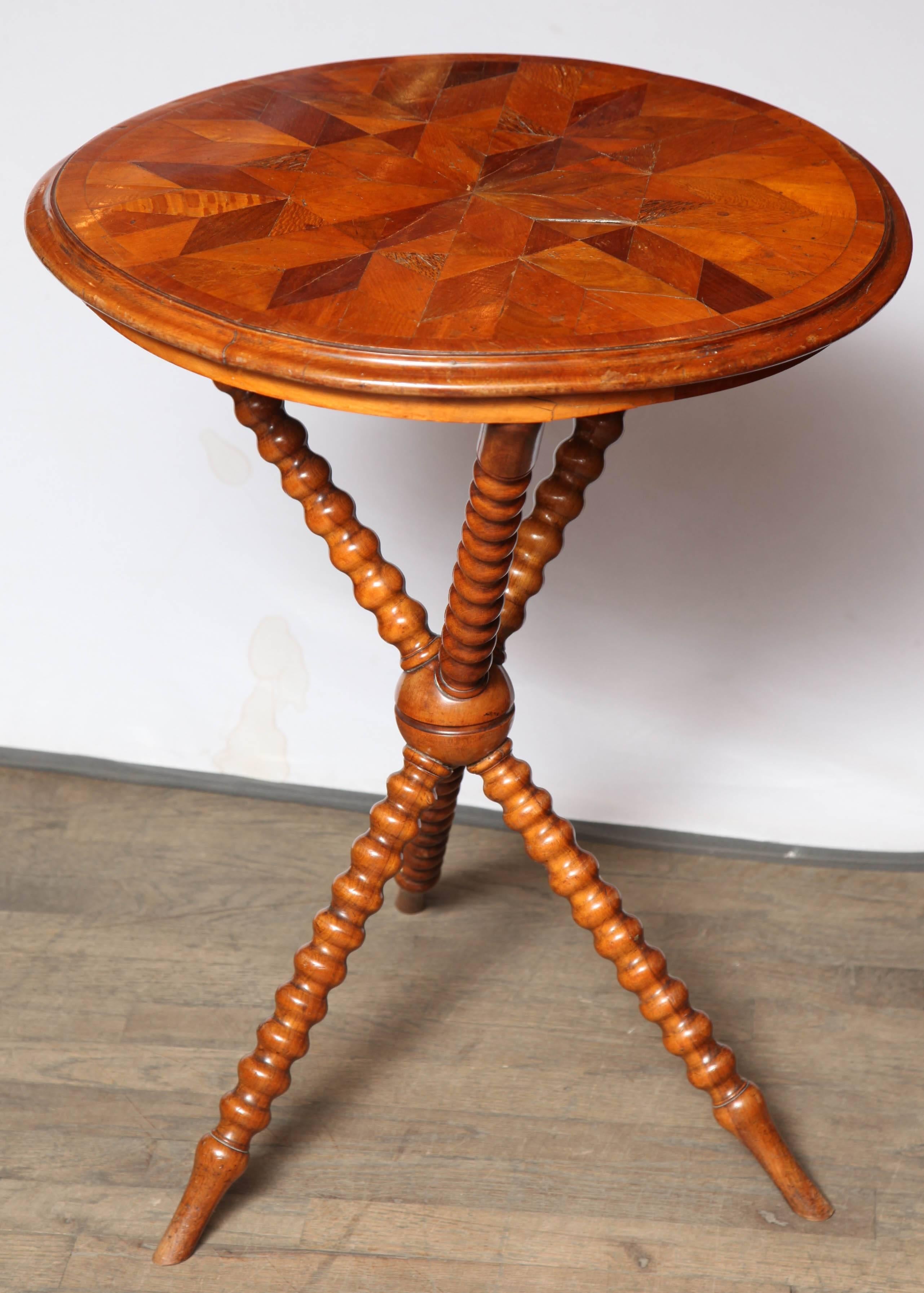 Specimen Table with Bobbin Legs In Excellent Condition In New York, NY