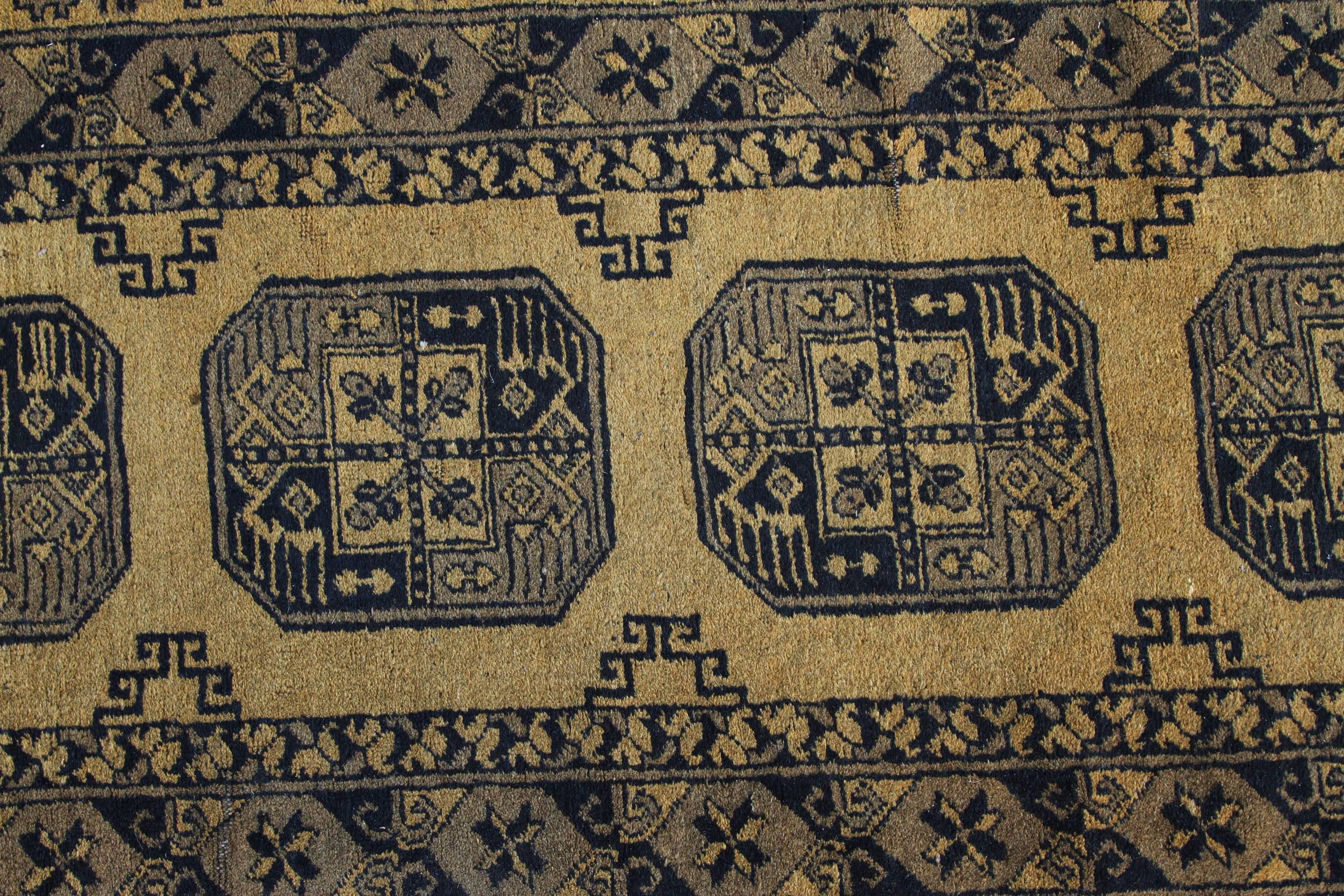 Vintage Tribal Afghan Runner In Excellent Condition For Sale In South Pasadena, CA