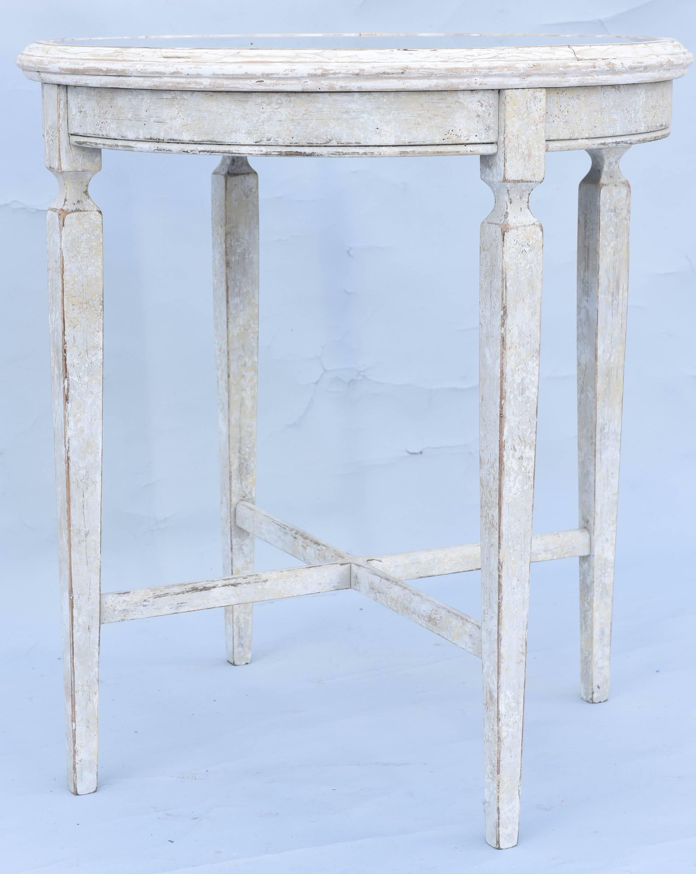 Painted Occasional Table with Mirrored Top 3