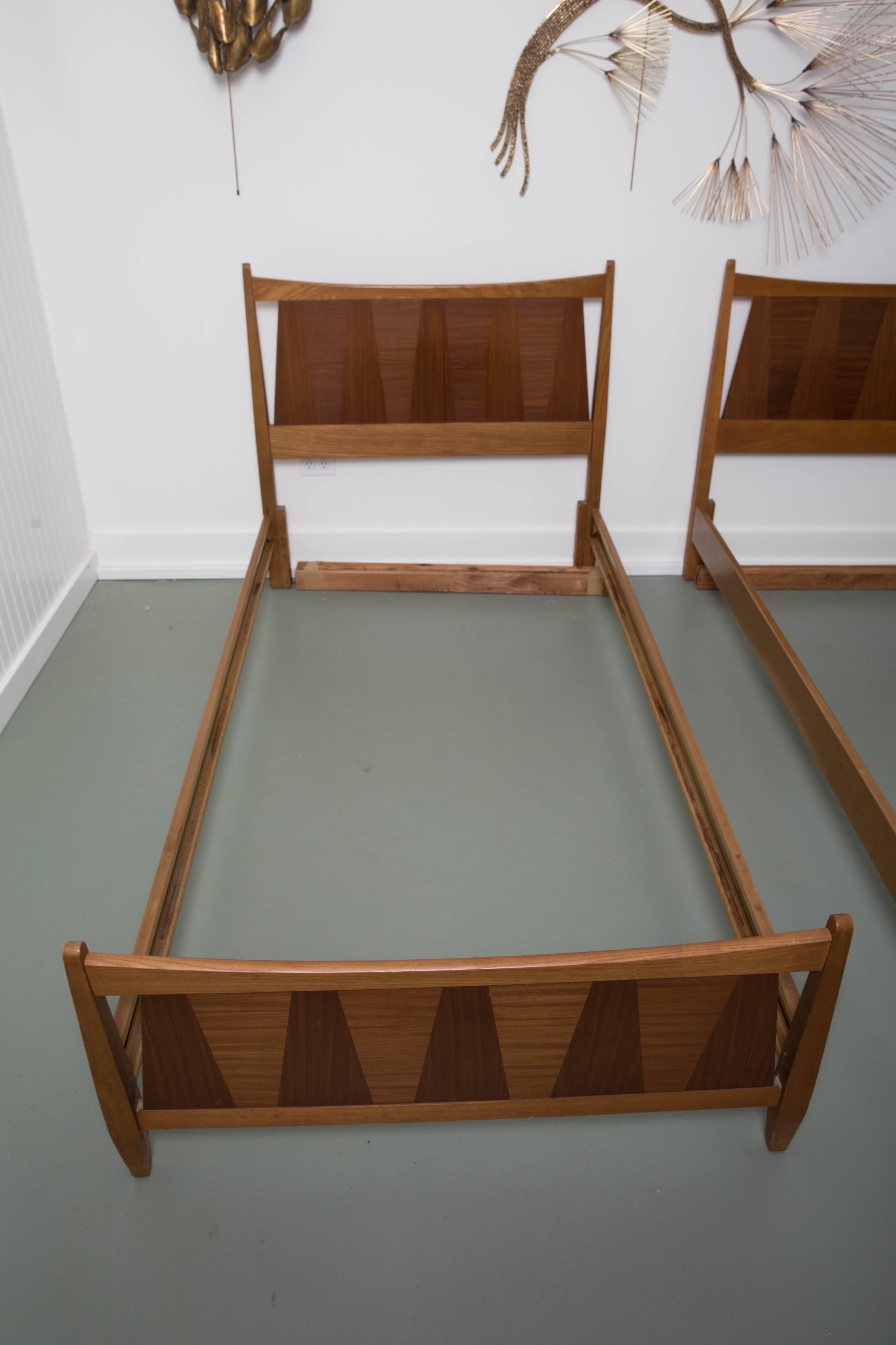20th Century Pair of Mid-Century Danish Modern Teak Twin Beds
