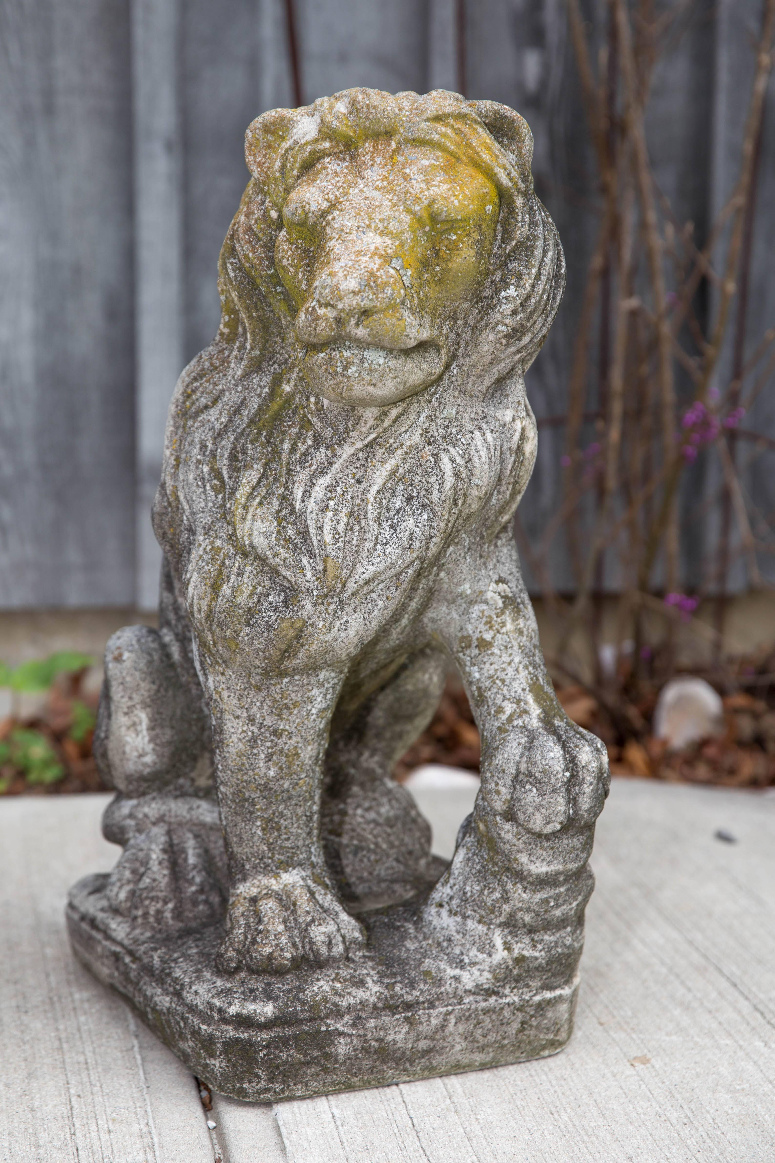 Pair of Vintage Garden Lions In Good Condition In Southampton, NY