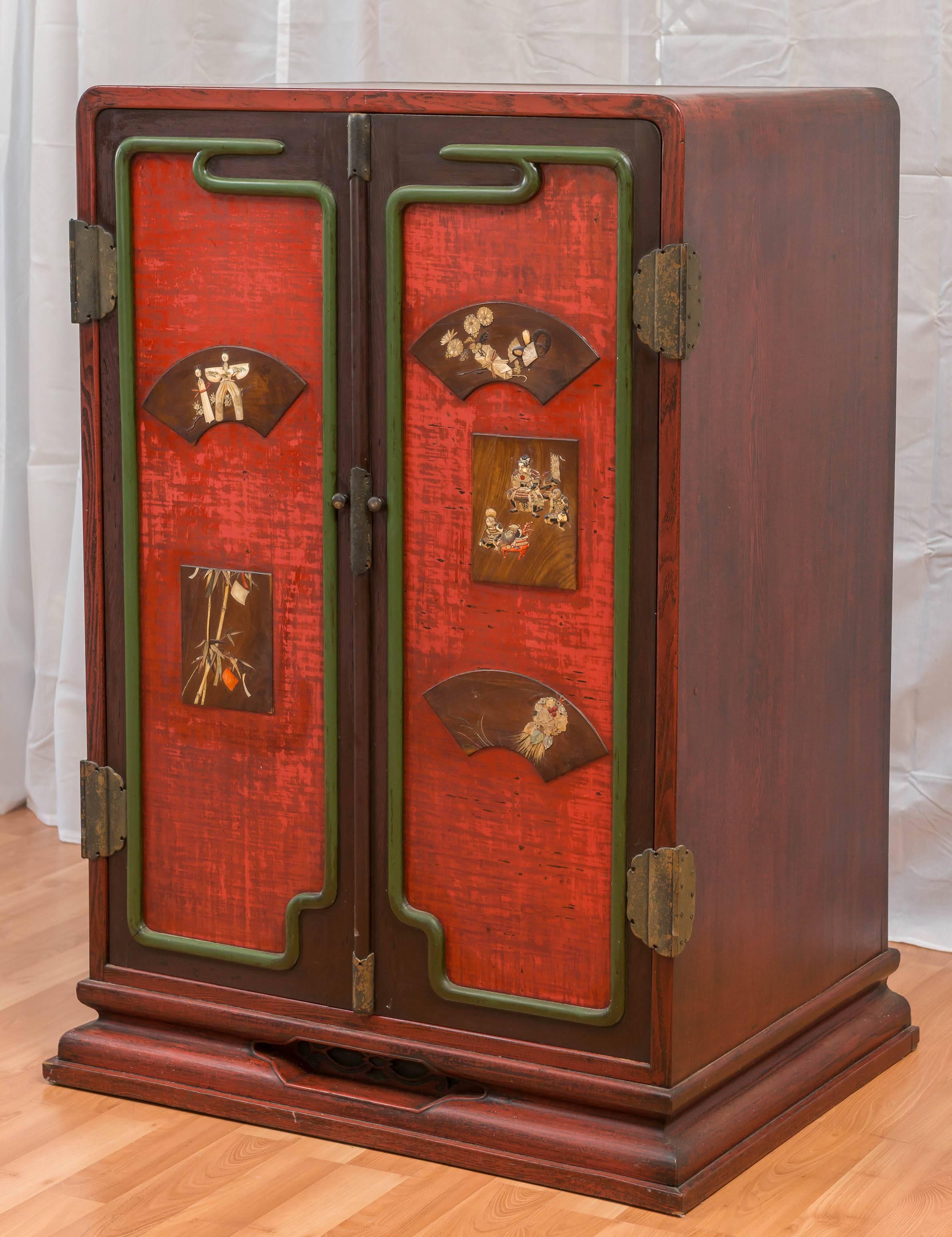 Exquisite Oversized Japanese Ten-Drawer Cabinet Meiji Period In Good Condition For Sale In San Francisco, CA