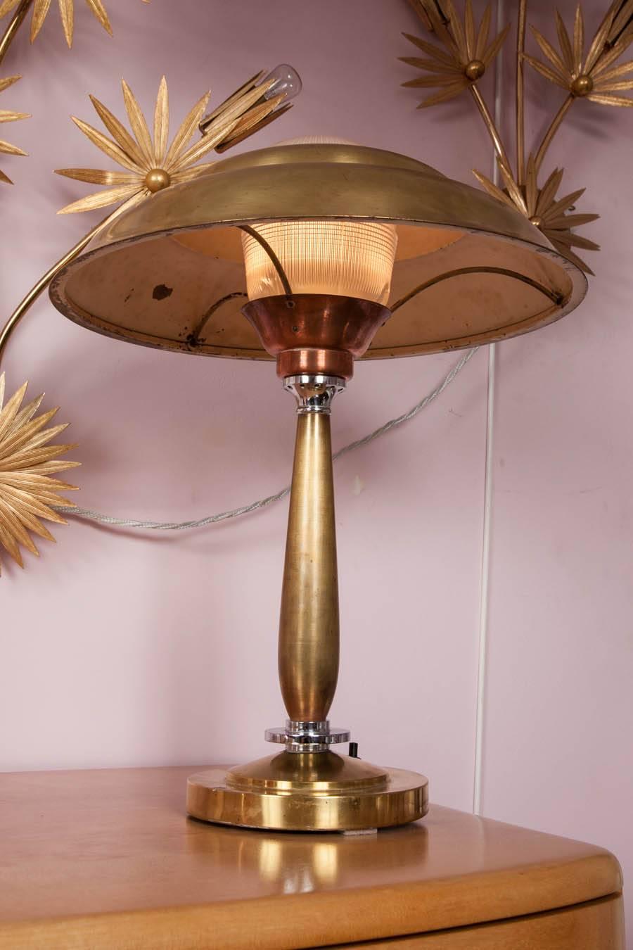 Mid-20th Century 1950s Italian table lamp