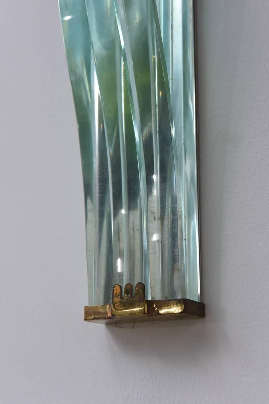 Pair of Italian Modern Brass and Glass Wall Lights, Pietro Chiesa/Fontana Arte For Sale 1