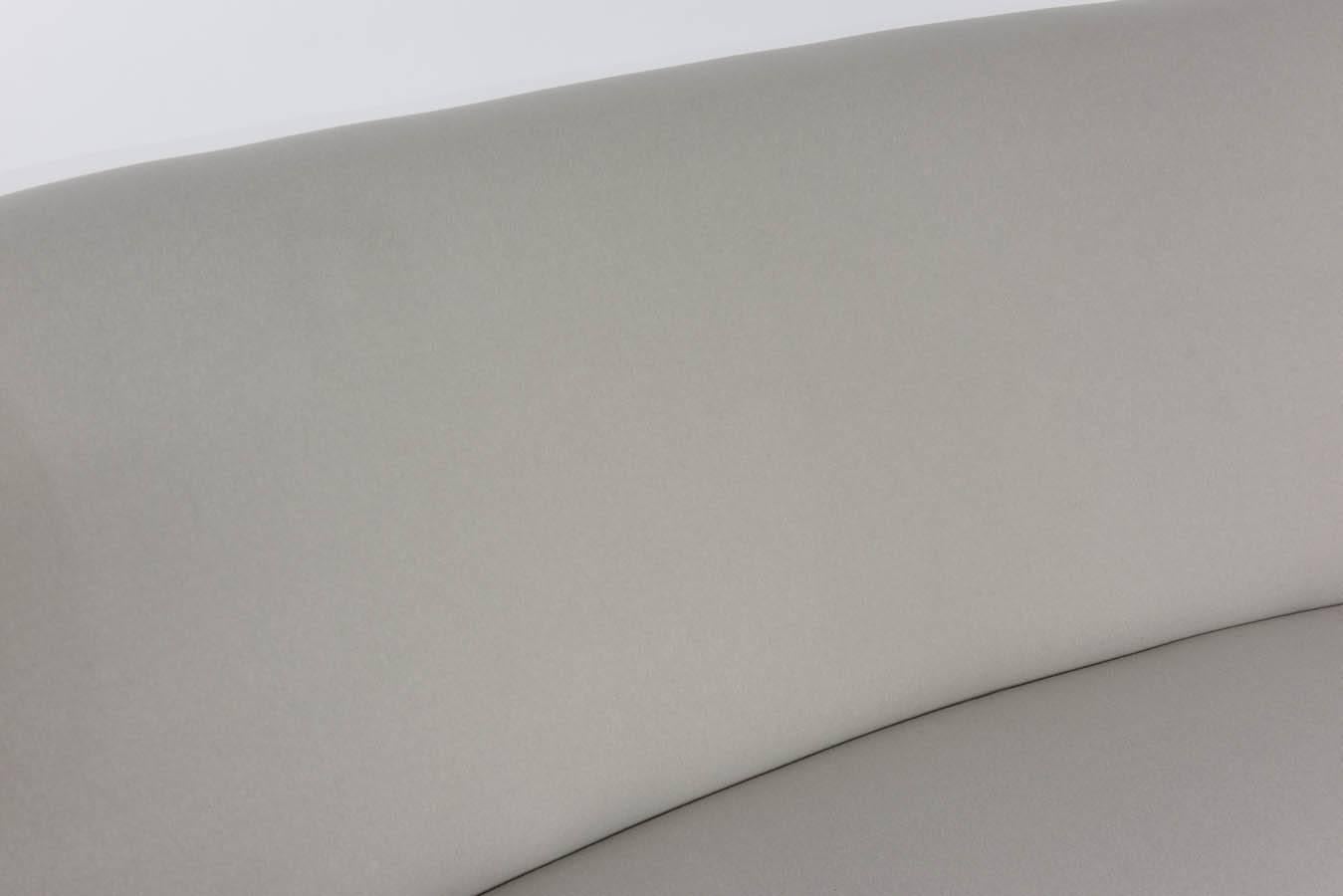 Beautiful Vintage Curved Sofa by Gigi Radice In Excellent Condition In North Miami, FL