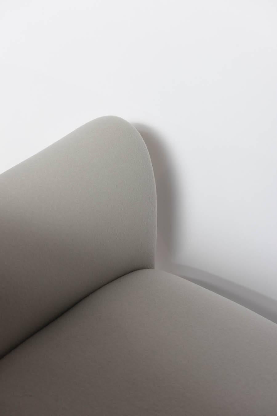 Beautiful Vintage Curved Sofa by Gigi Radice 2