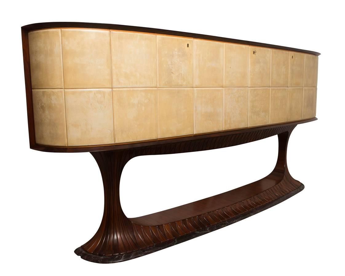 Italian Osvaldo Borsani mahogany sideboard with parchment panels, Italy circa 1940 For Sale