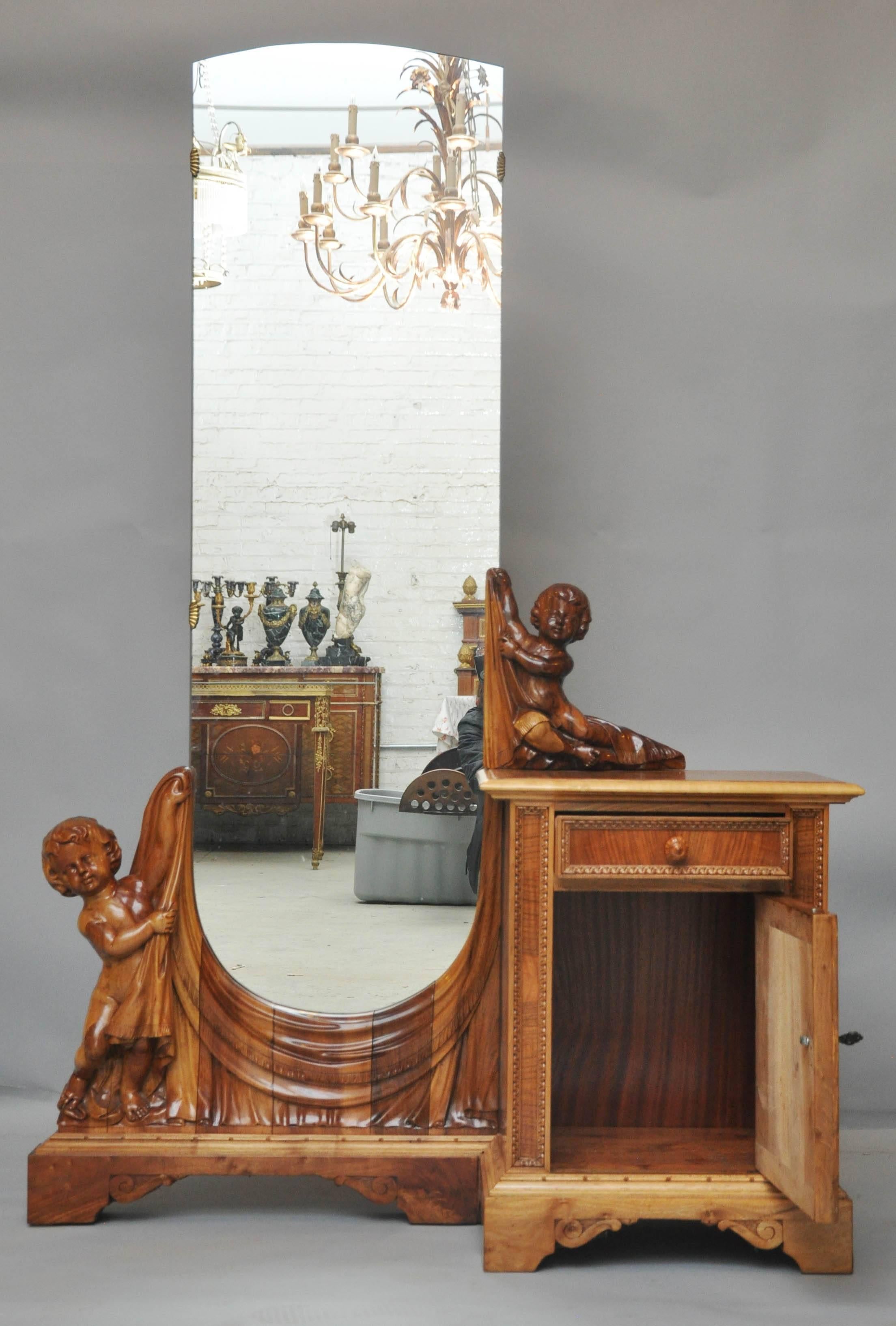 Carved 19th Century Venetian Putti Dressing Table and Mirror For Sale