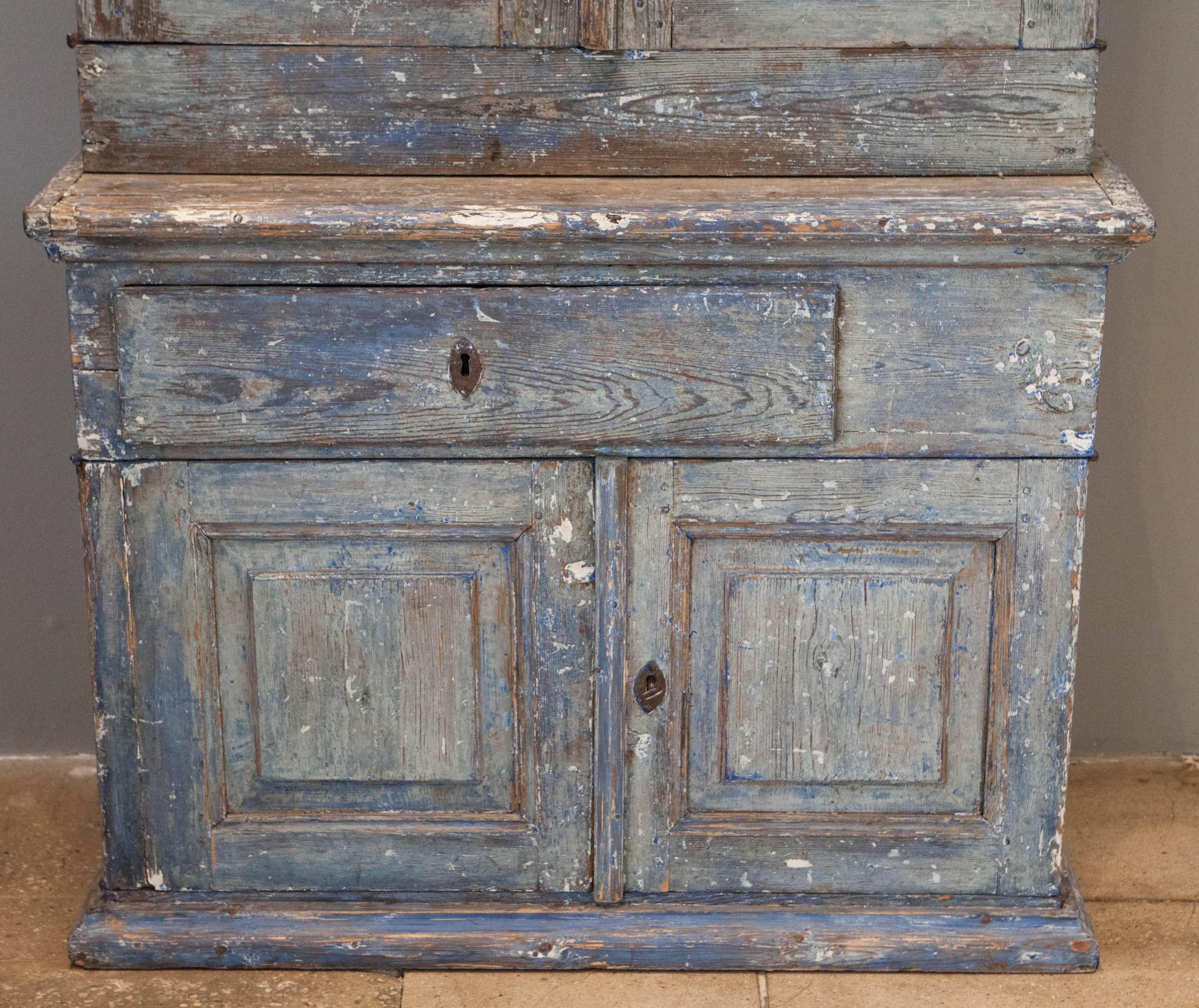 Swedish 18th Century Gustavian Cabinet with Built in Clock, Sweden