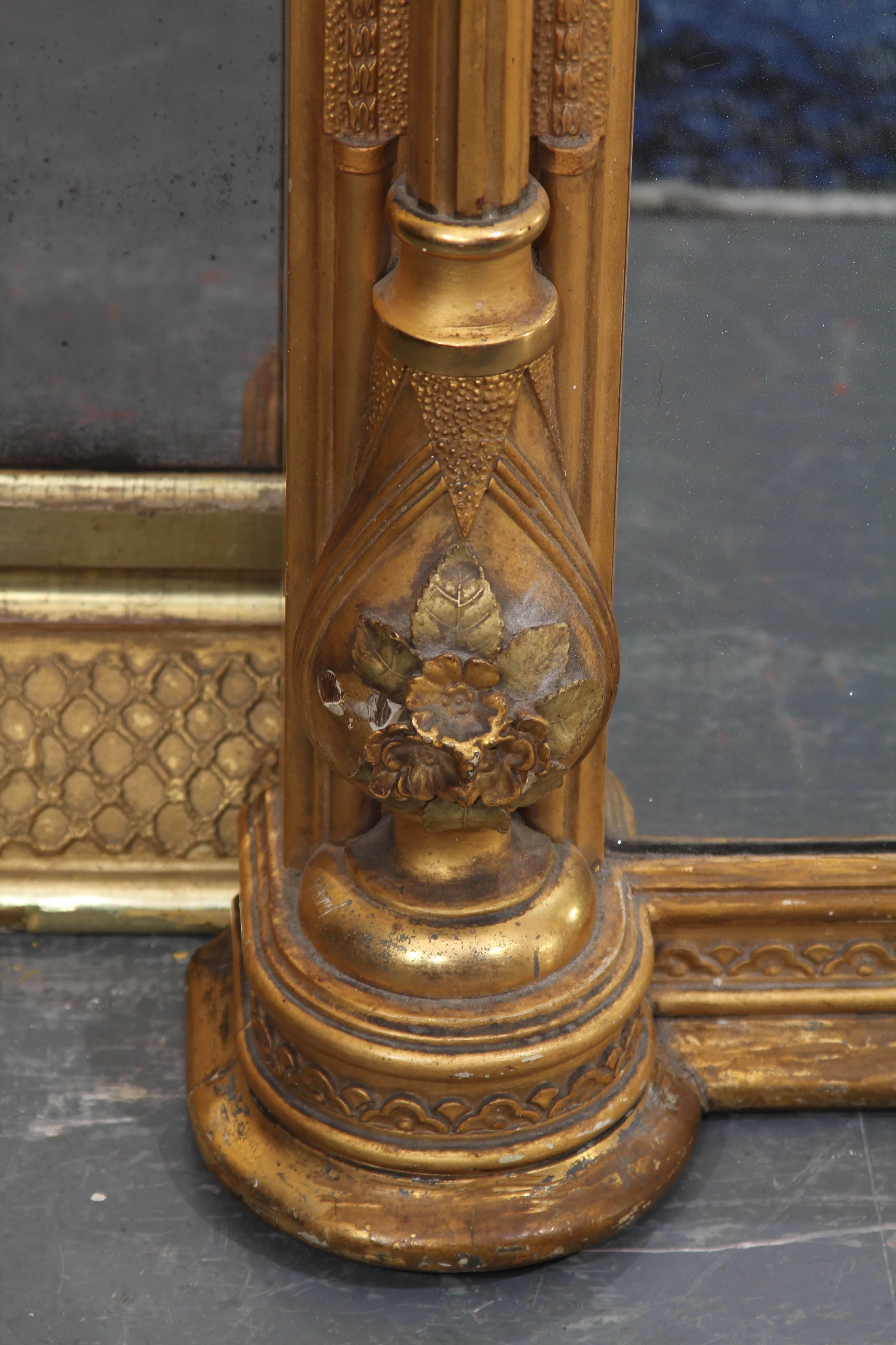 Gilt Mirror In Distressed Condition In Seattle, WA