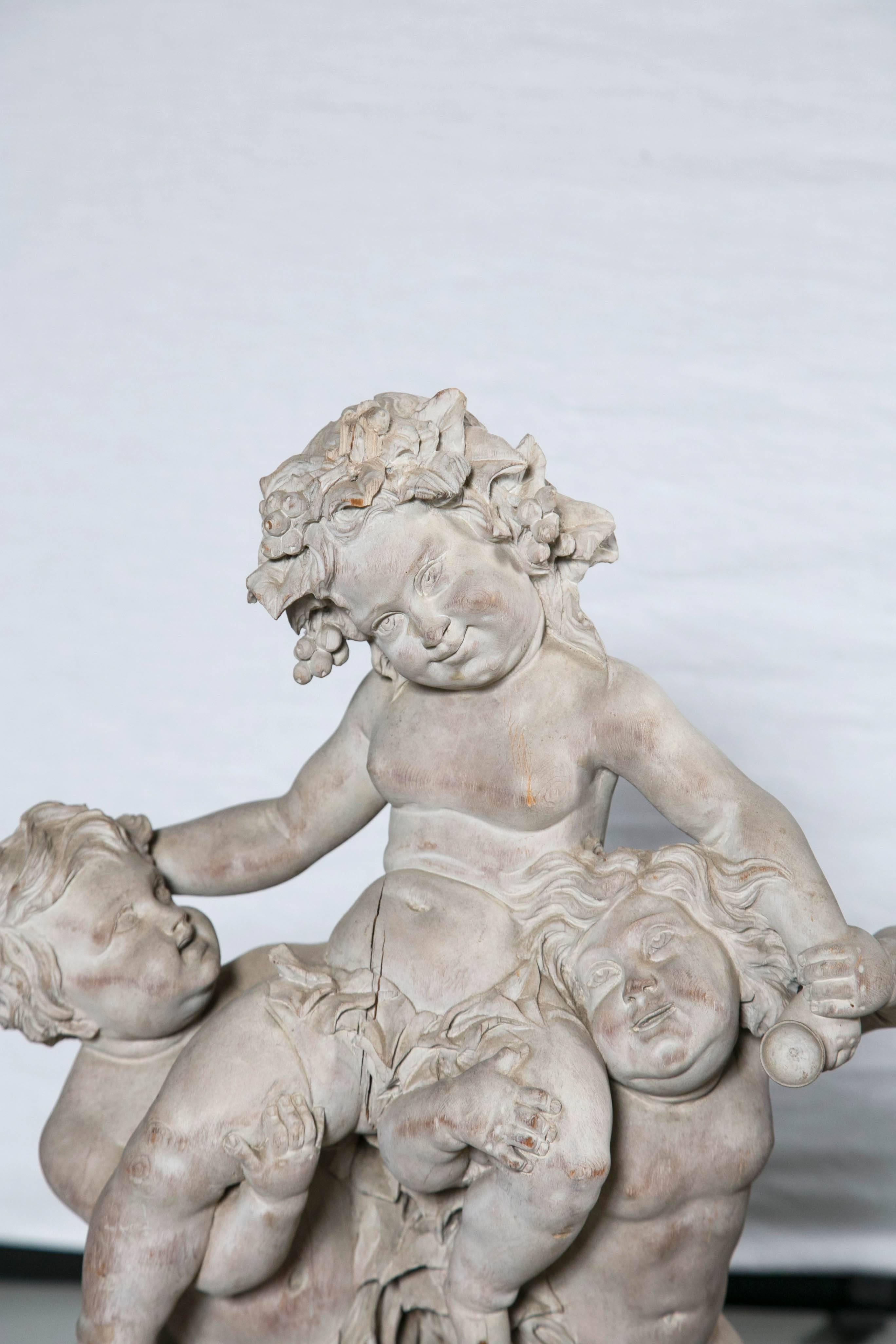 Carved Putti Grouping In Excellent Condition For Sale In Stamford, CT
