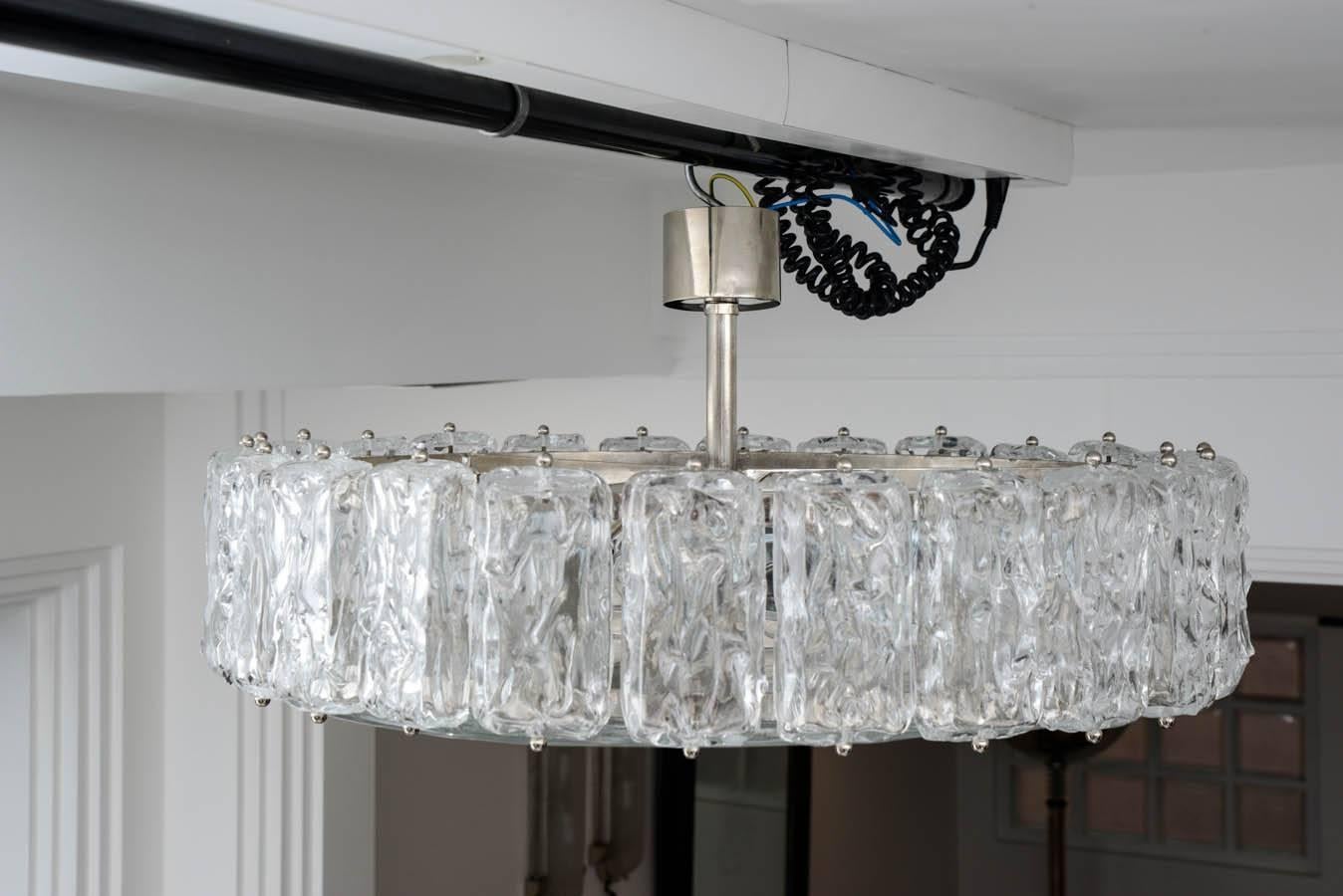 20th Century Murano Frosted Glass Chandelier 
