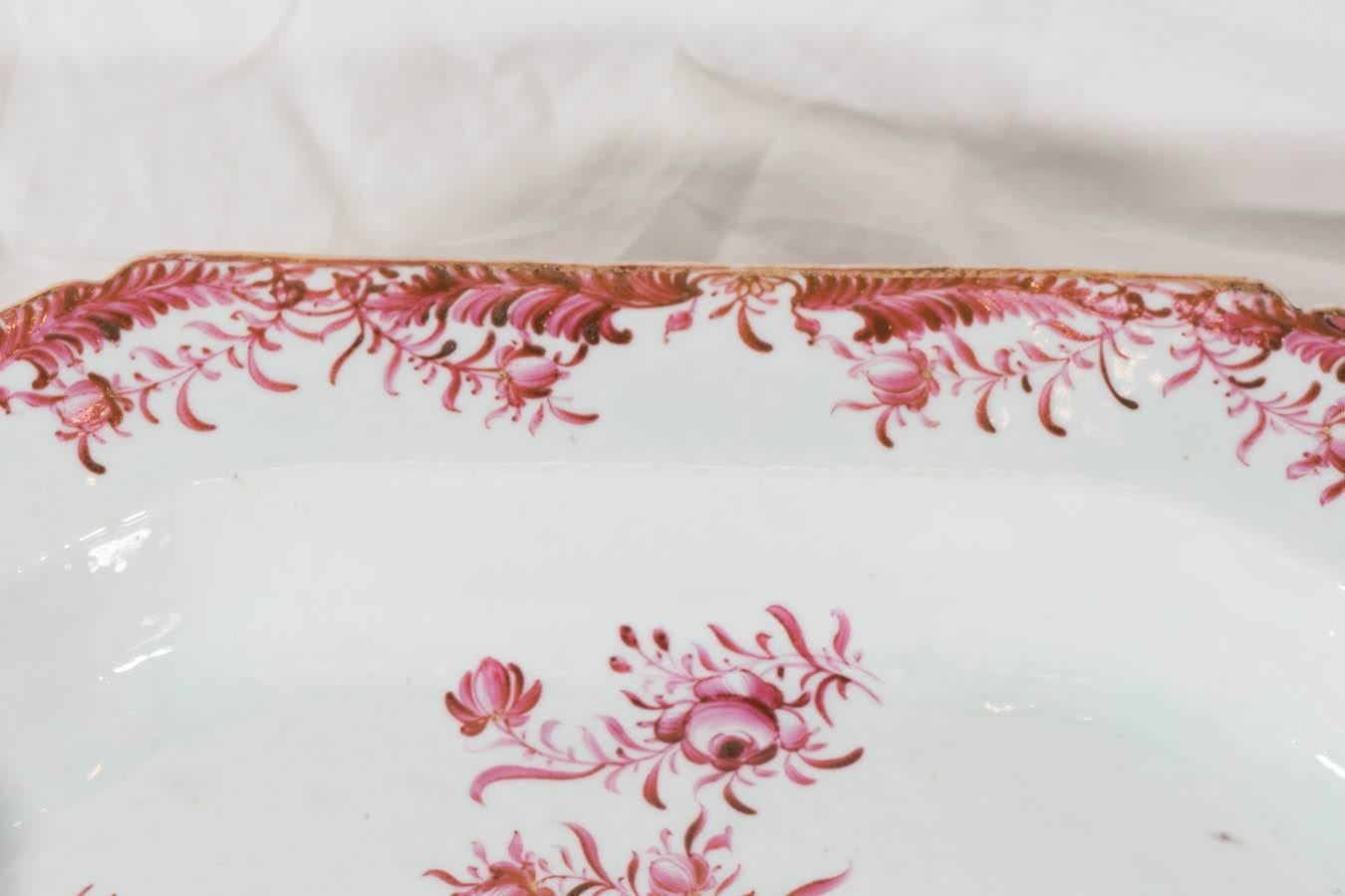 Antique Chinese Porcelain Platter Hand-Painted with Rose Pink Enamels In Excellent Condition In Katonah, NY