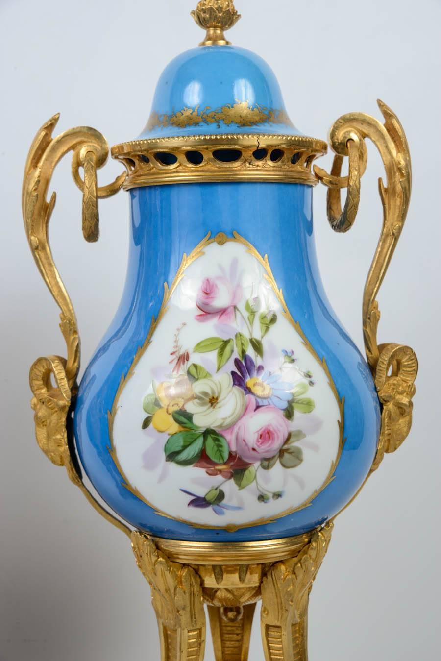 Gilt Pair of Sèvres Porcelain Vases For Sale