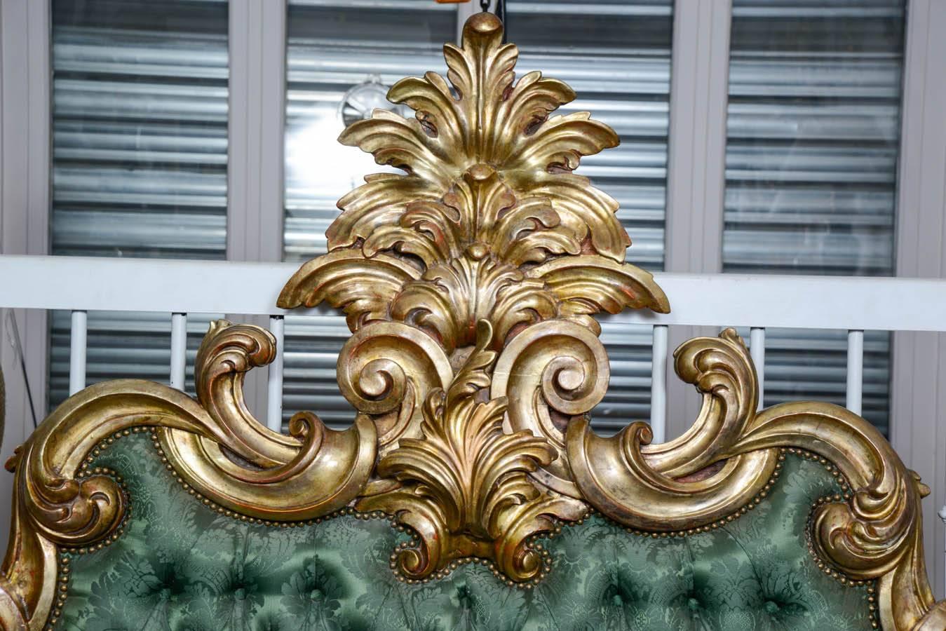 Head-bed in gilded wood, with original fabric ( need to be changed) 
Baroque style.