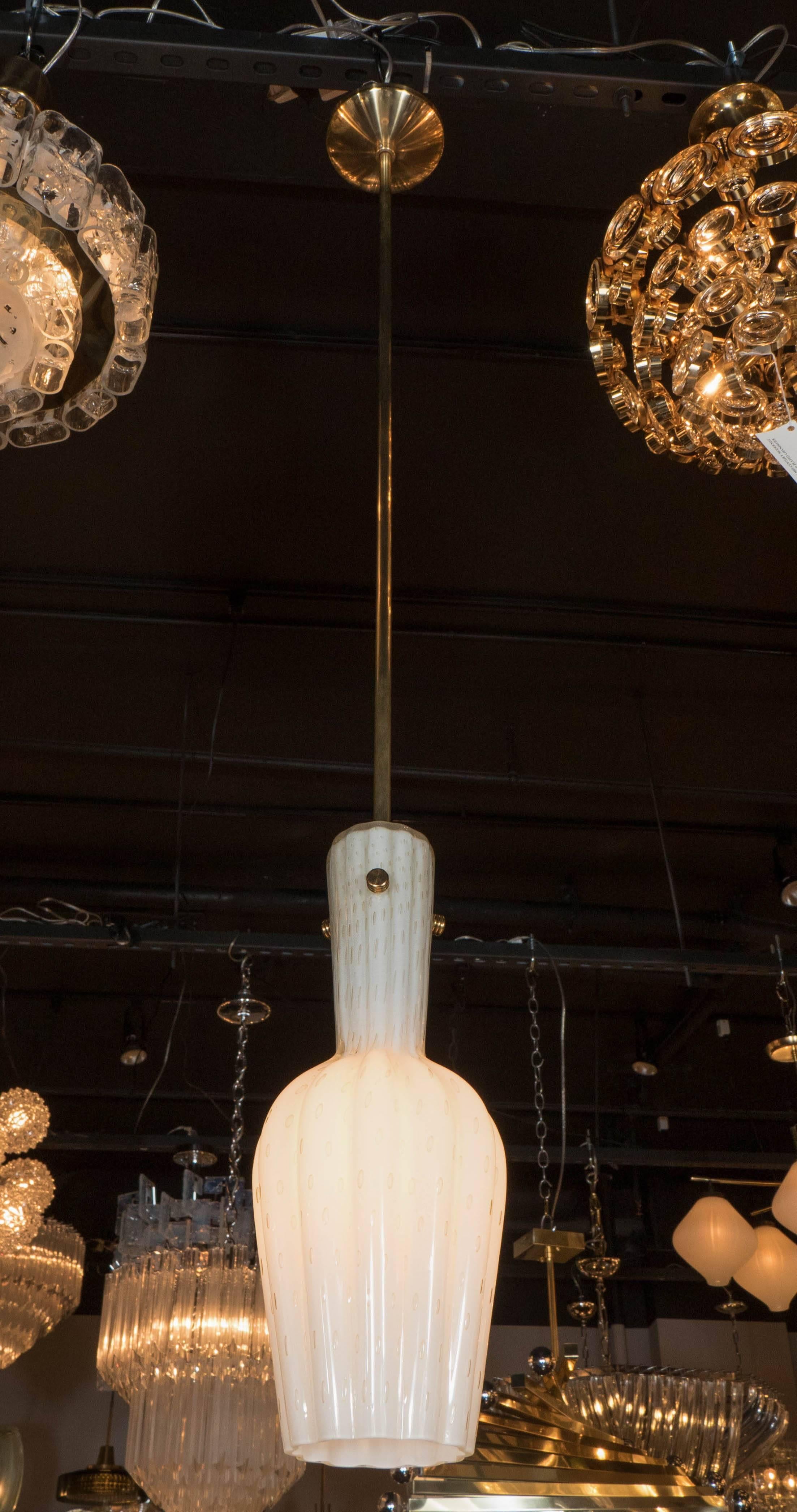 Pair of Fluted Urn-Form Murano White Glass Pendants with Antiqued Brass Fittings In Excellent Condition In New York, NY