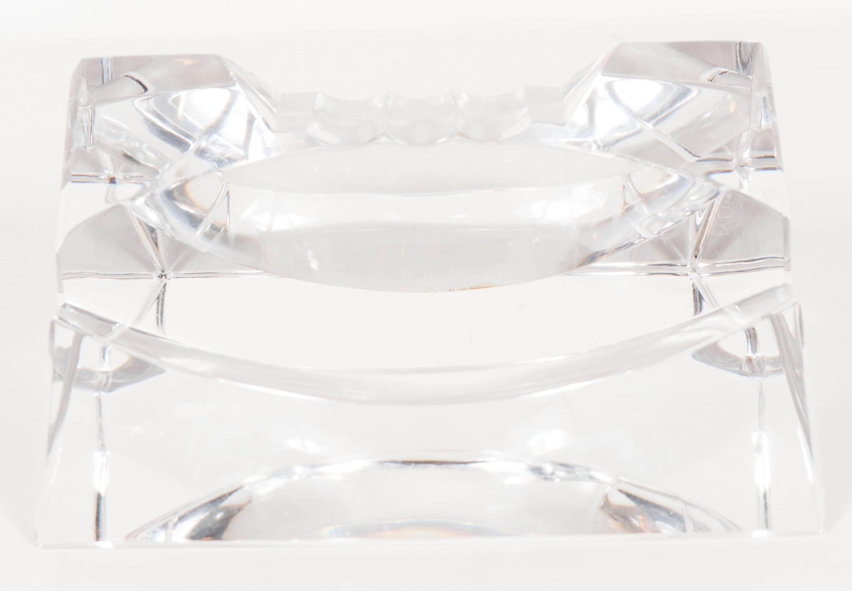 Mid-20th Century Exquisite Sculptural Baccarat Faceted Ashtray in Triangular Form