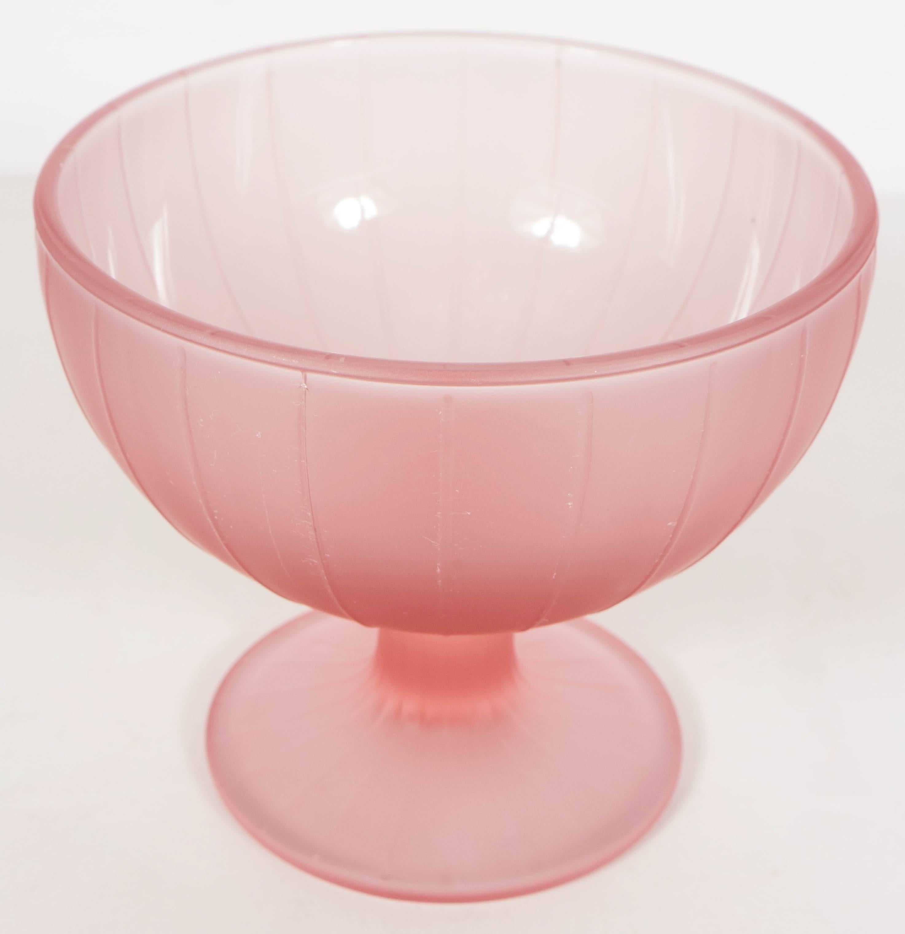 Seven Desert, Ice cream Bowls in Frosted Berry Color Glass, Carole Stuppell In Excellent Condition In New York, NY