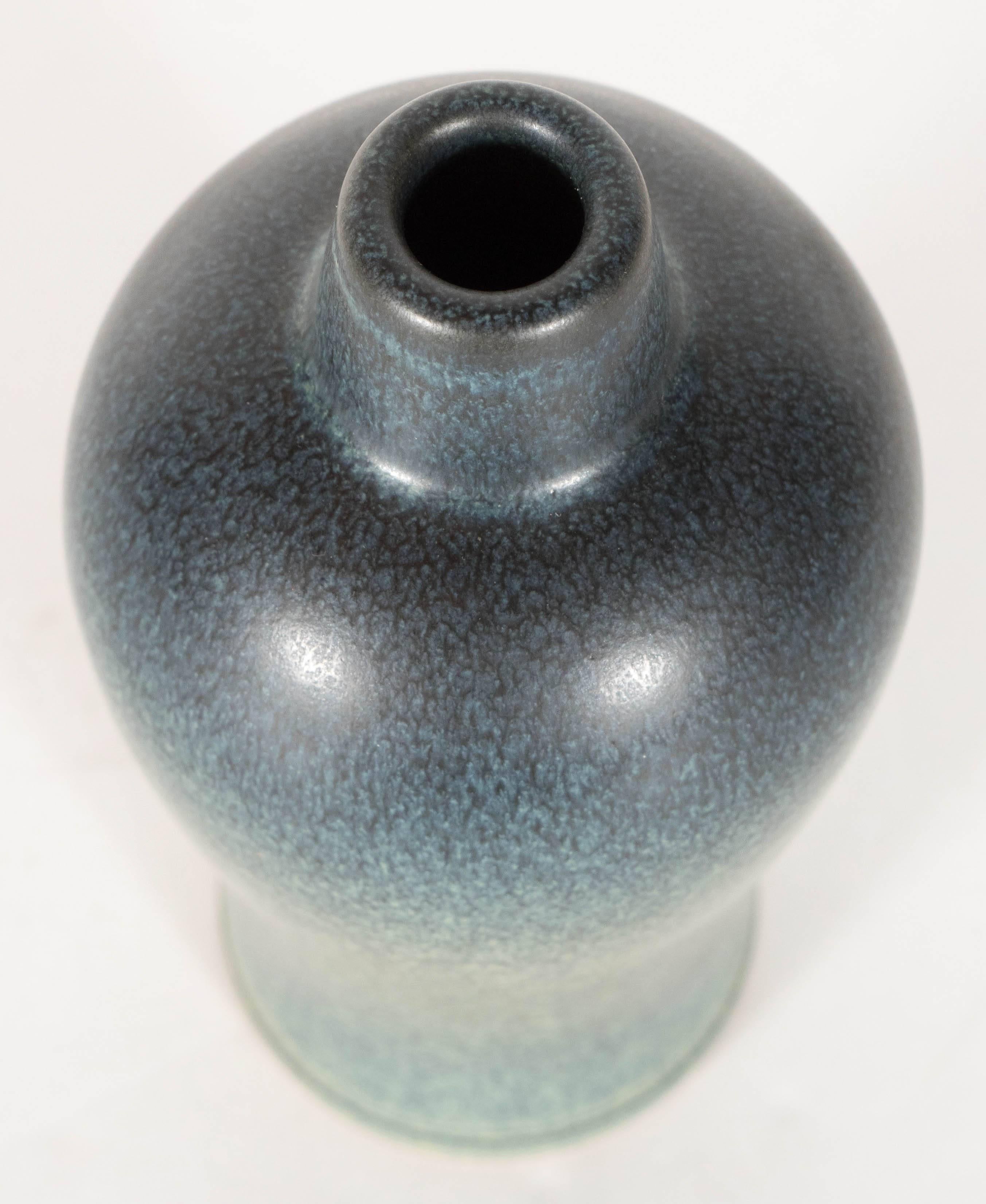Mid-20th Century Gorgeous Mid-Century Modernist Vase by Gunnar Nylund for Rörstrand For Sale
