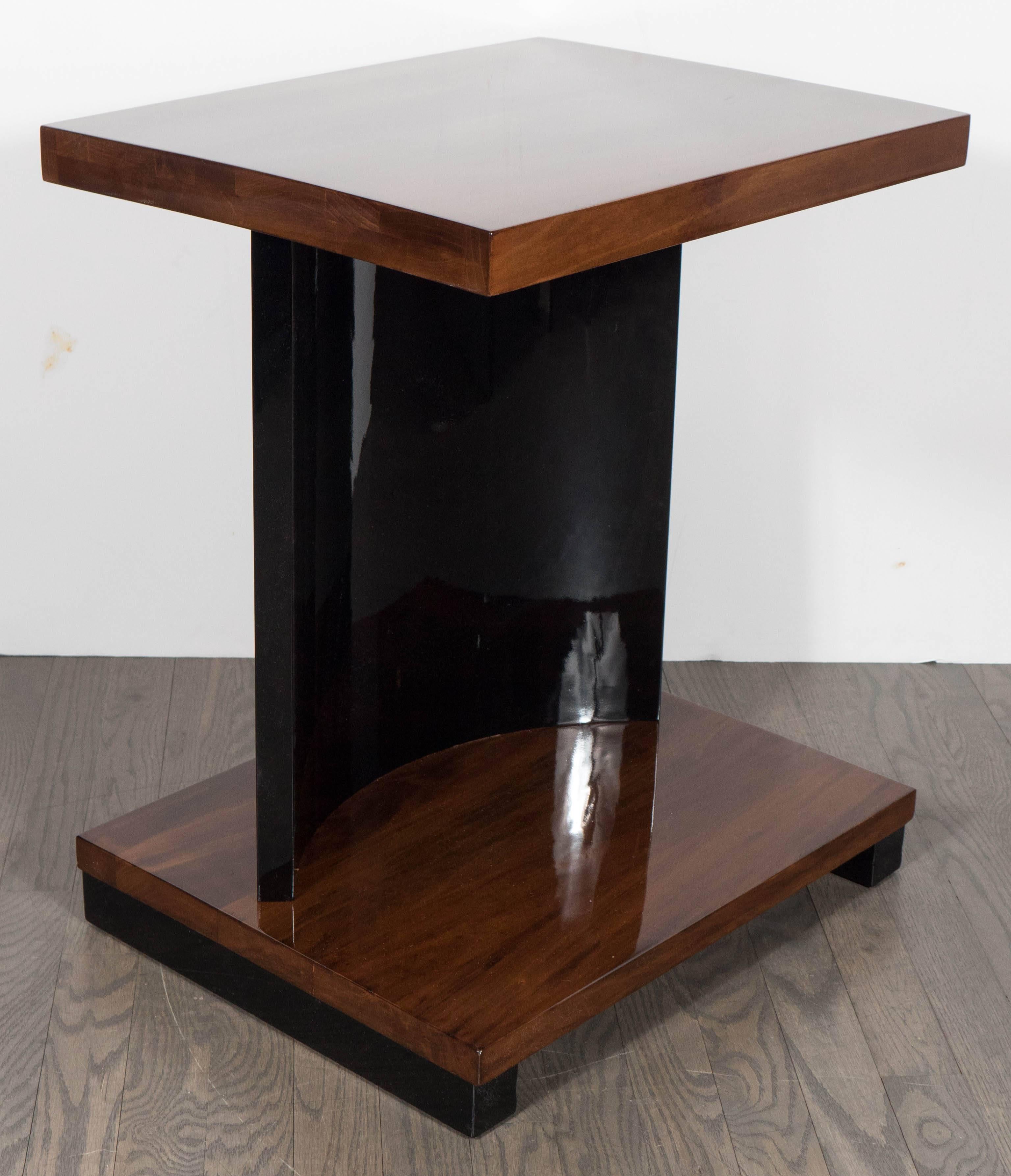 Mid-20th Century Streamline Art Deco Machine Age End Table by the Modernage Company