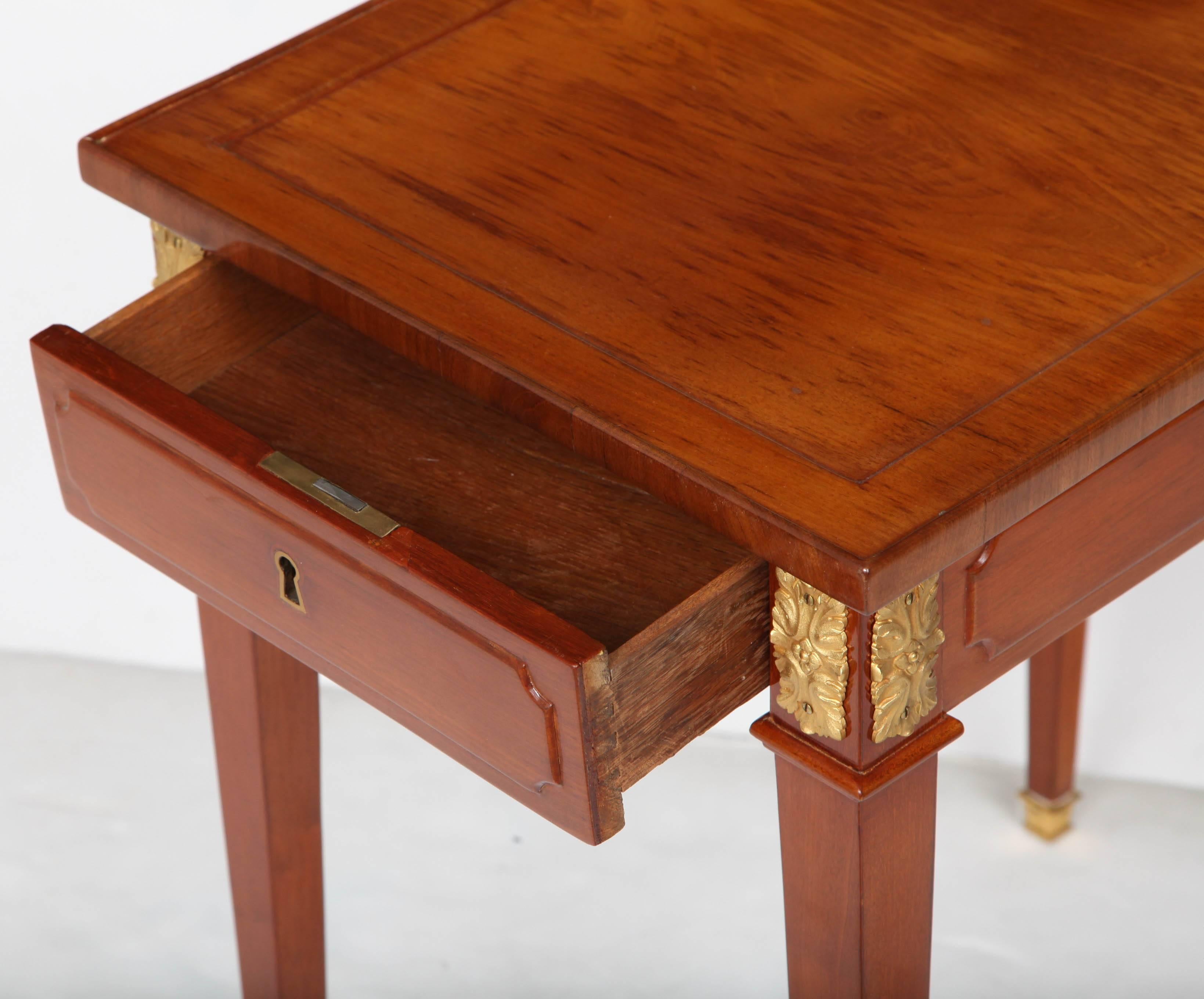 Louis XVI Writing Table For Sale 3