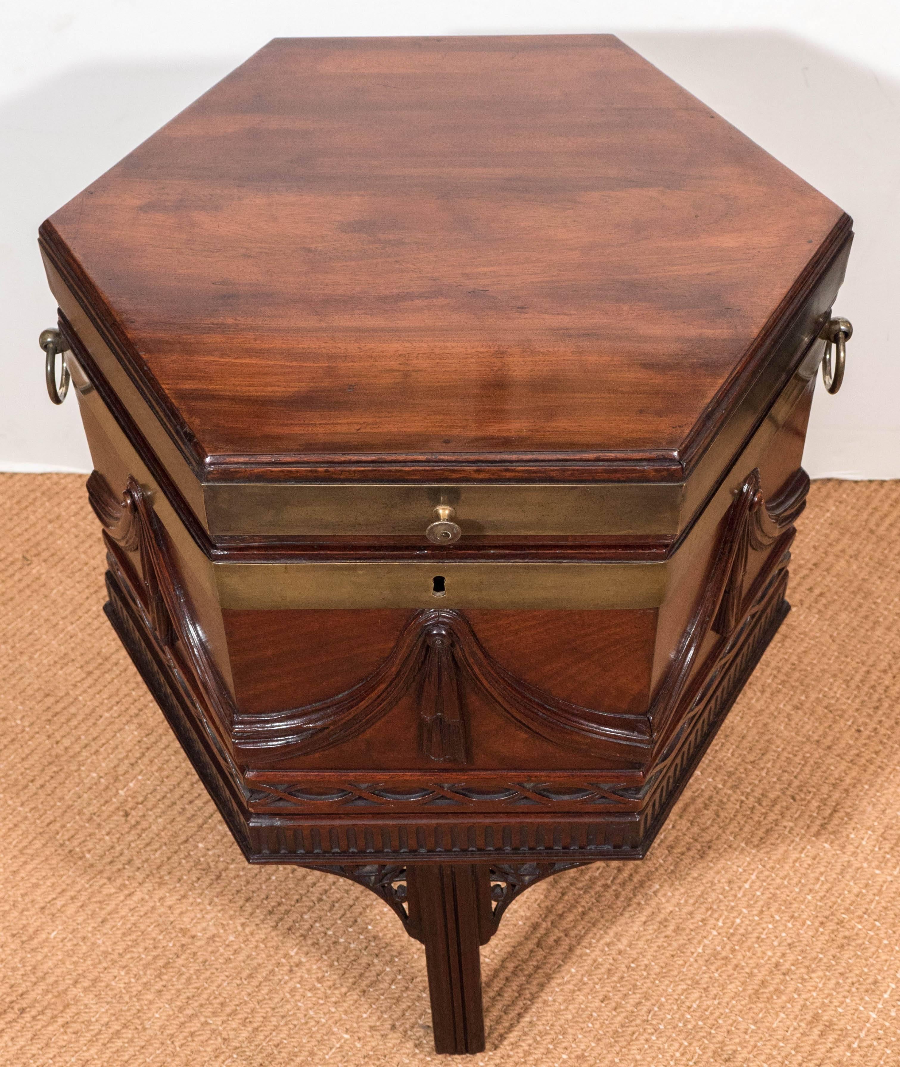 English A Beautifully Carved George III Brass Bound Mahogany Hexagonal Wine Cooler For Sale