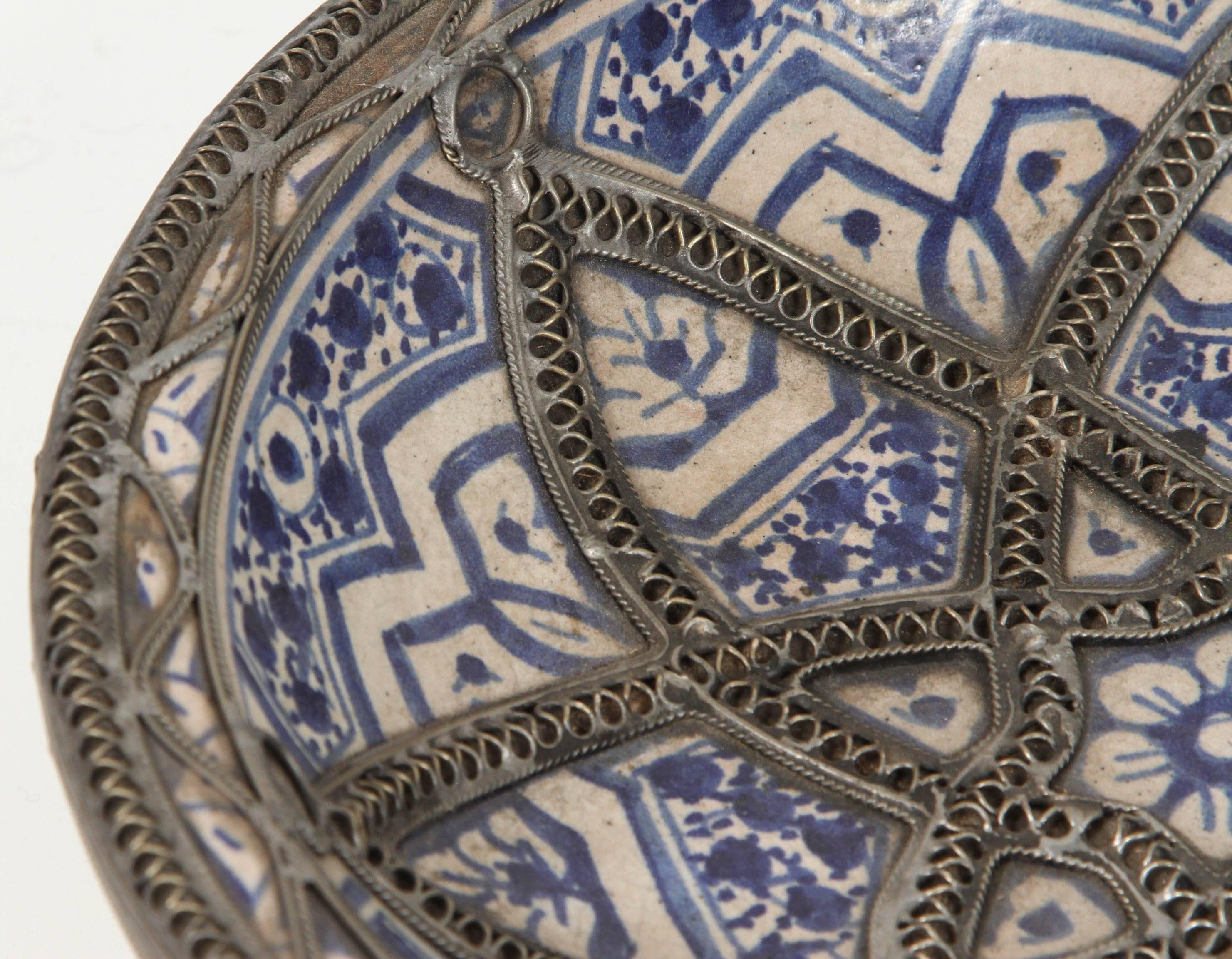 Set of Four Ceramic Decorative Plates from Fez, Morocco In Good Condition In North Hollywood, CA