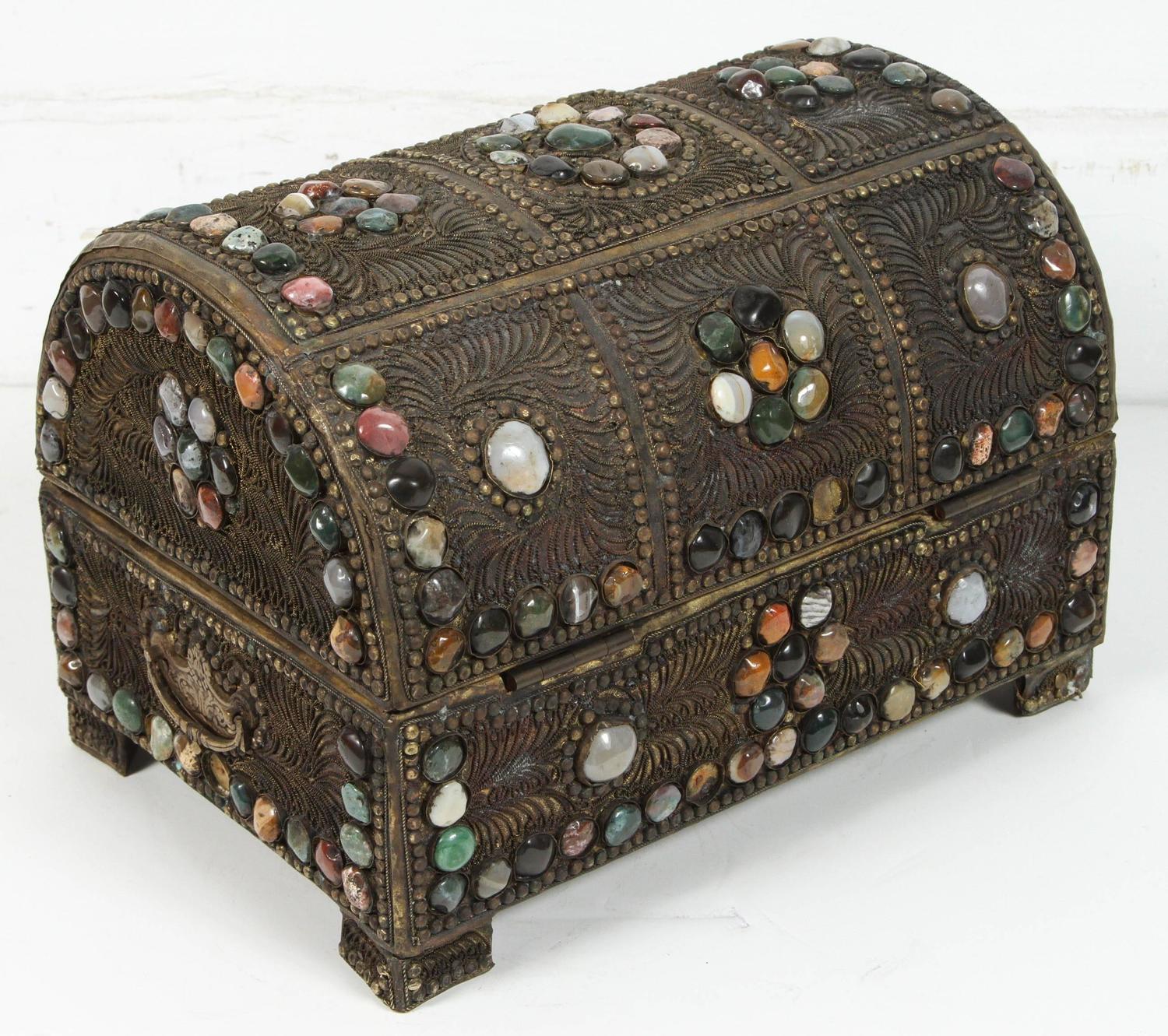 Large Vintage Inlaid Moroccan Wedding Jewelry Box For Sale at 1stdibs