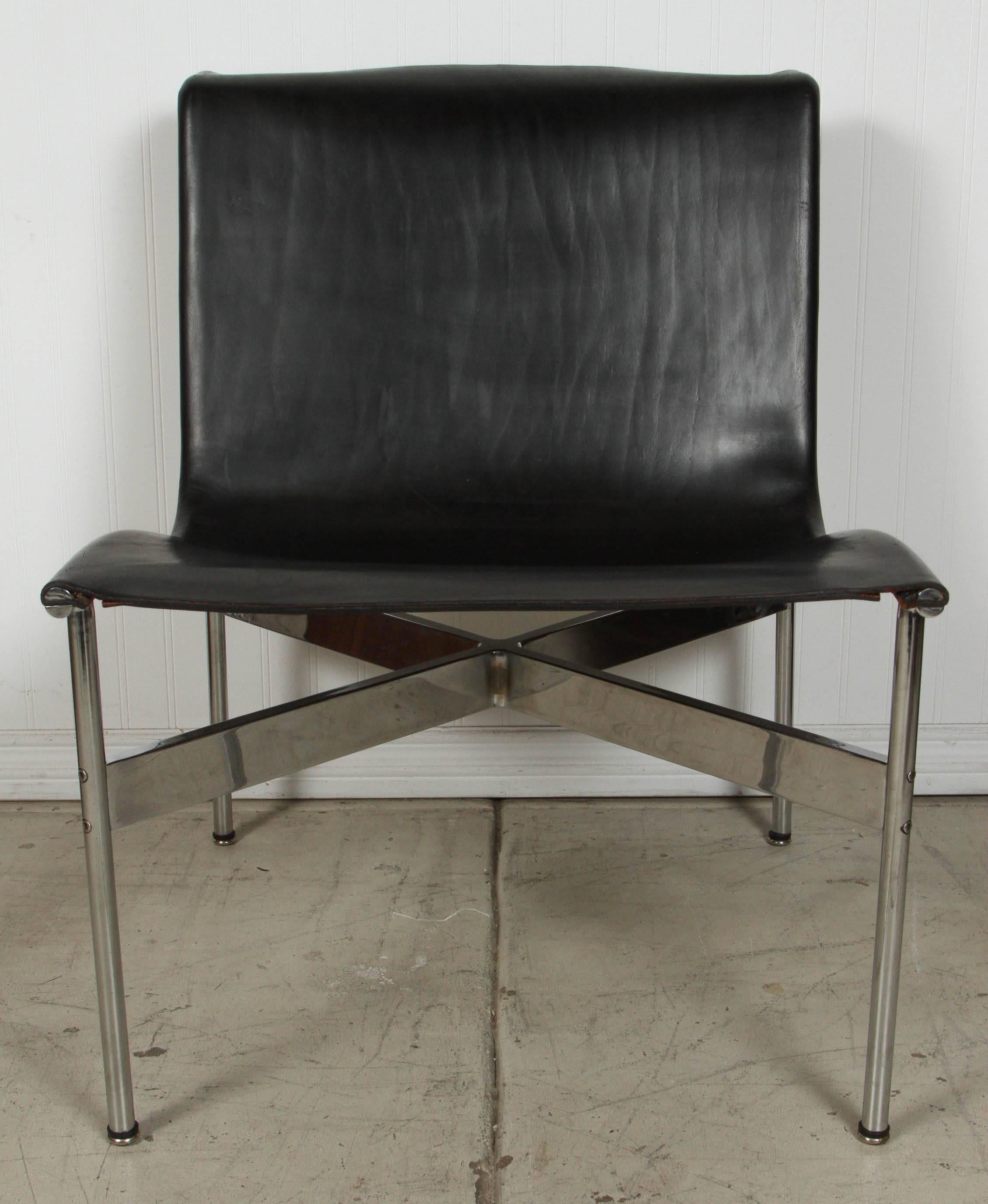 A beautiful pair of leather and chrome chairs by Katavalos, Littell, and Kelly for
Laverne International. 