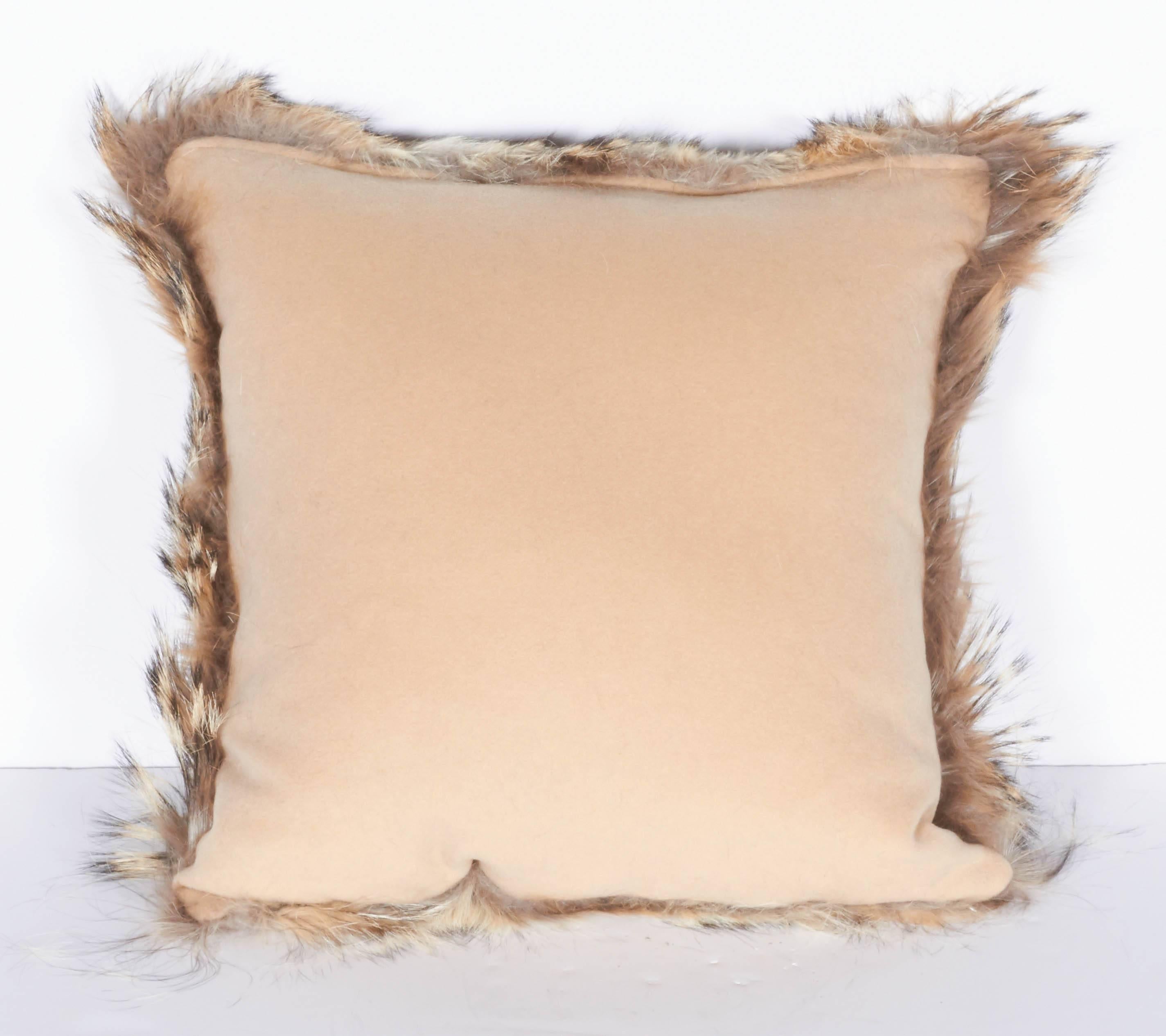 American Pair of Luxury Fur Throw Pillows in Coyote and Cashmere
