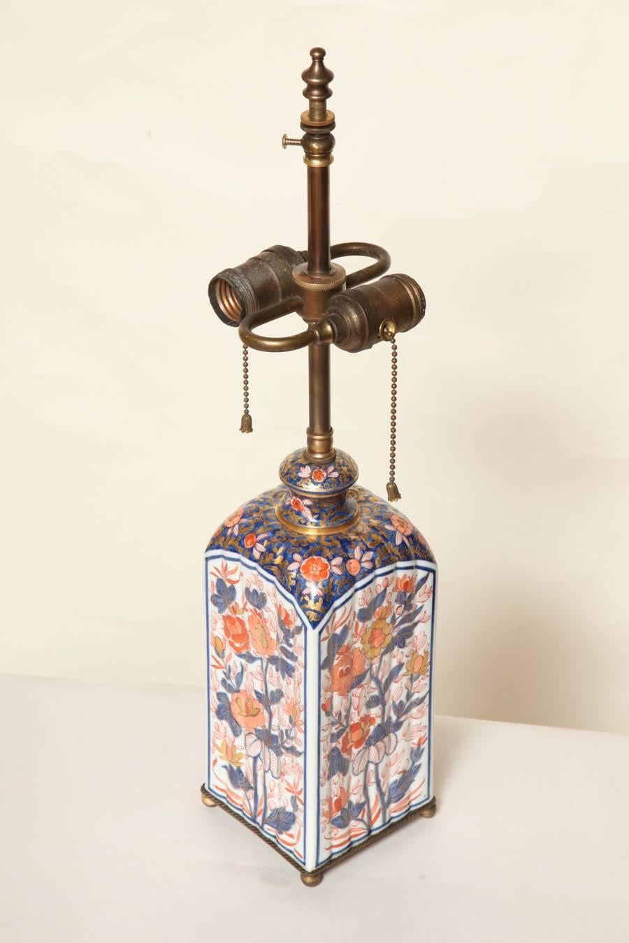 Mid-19th Century A Pair of Imari Table Lamps