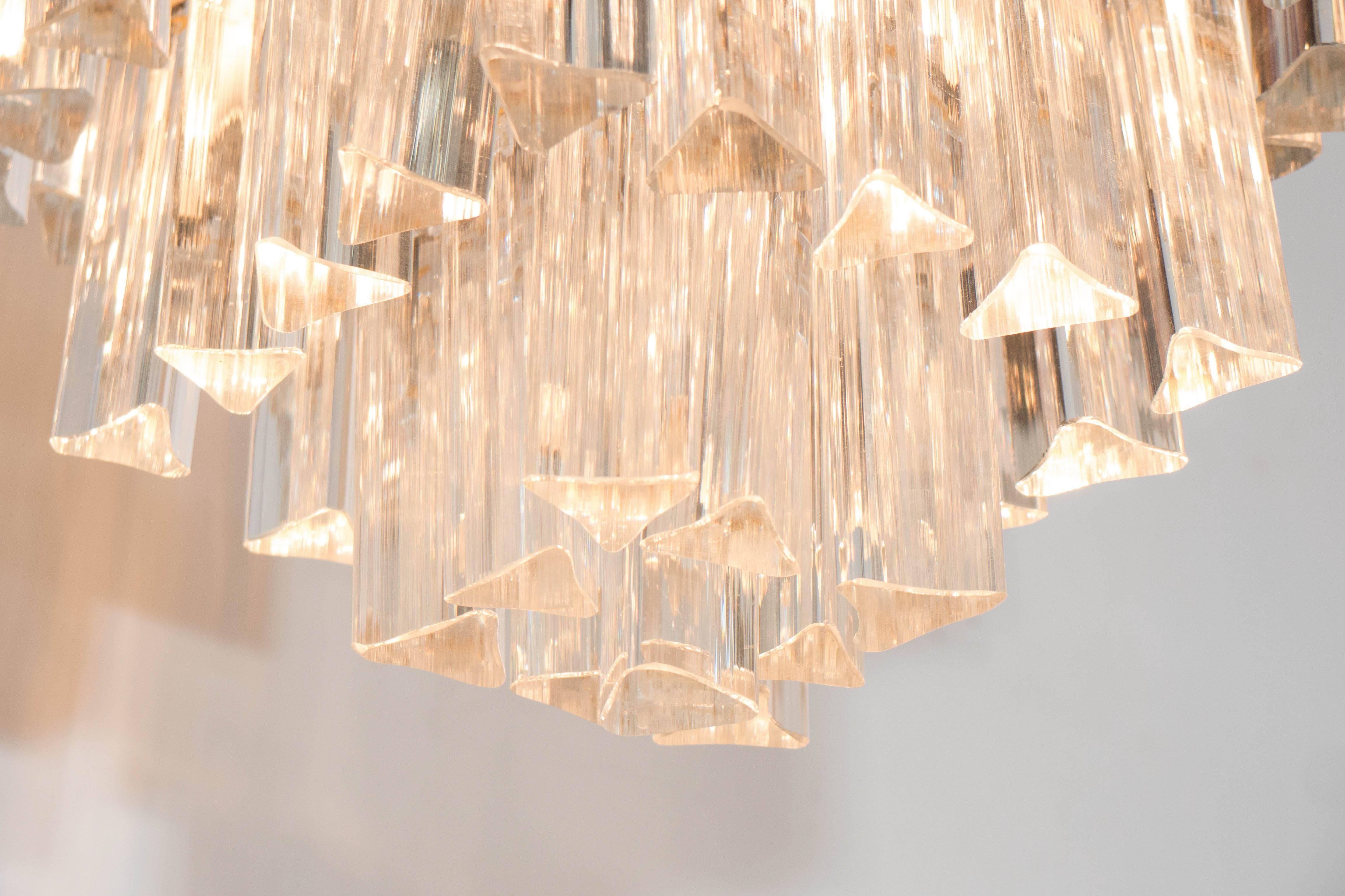 Petite Three-Tier Venini Chandelier with Murano Glass Prisms In Good Condition In New York, NY