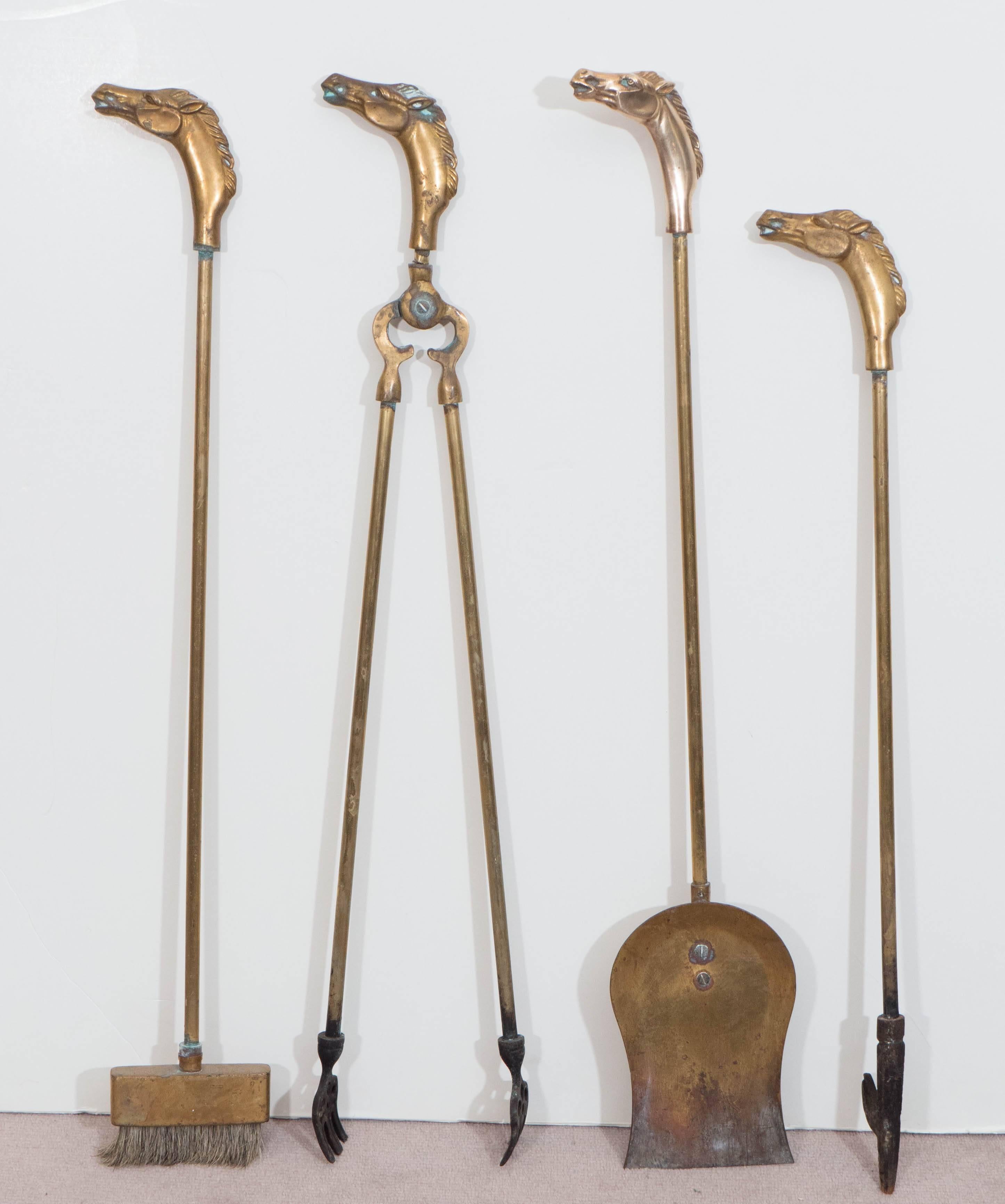 Set of 1950s Brass Fireplace Tools with Horse Head Motif In Fair Condition In New York, NY