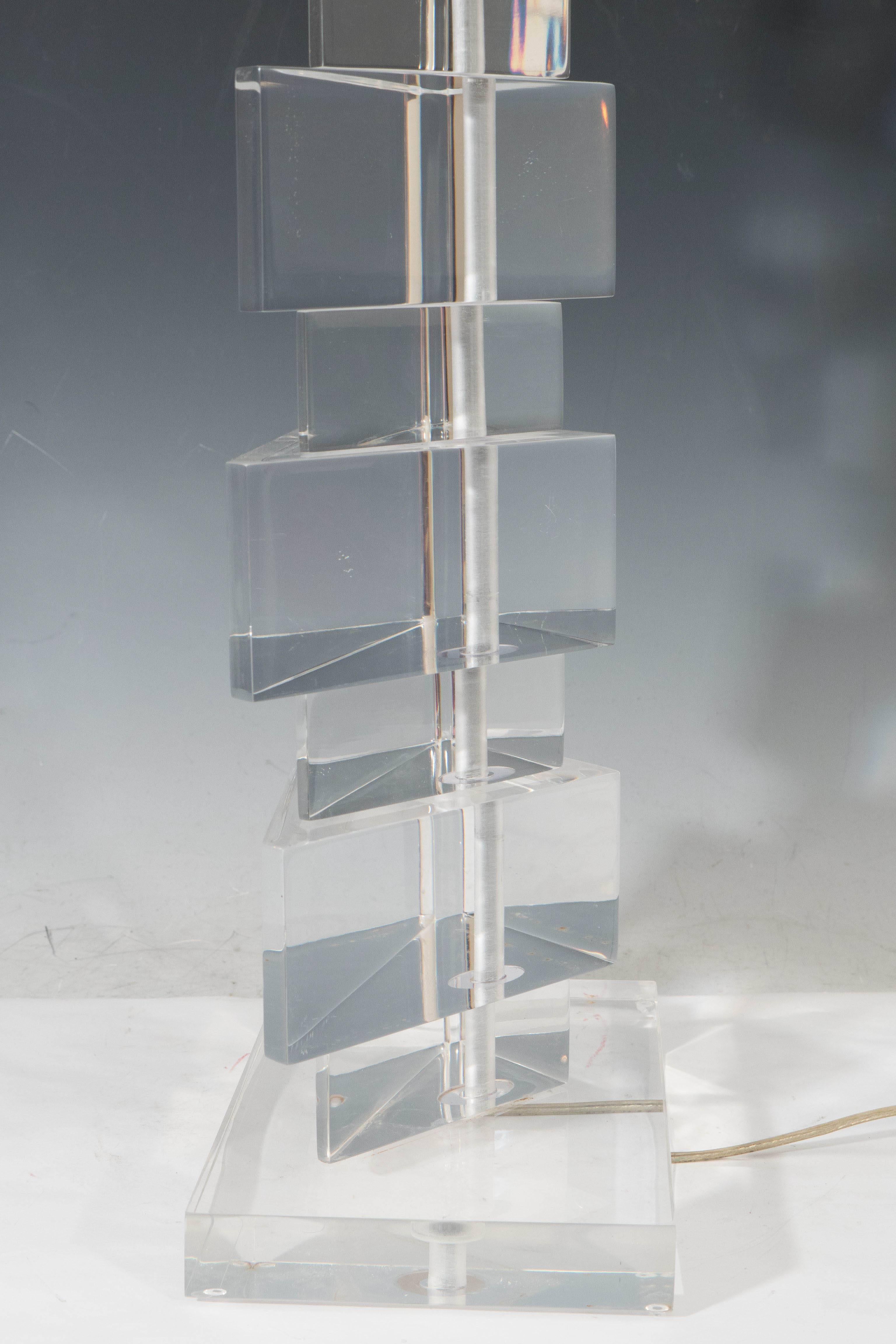 Pair of Stacked Triangular Lucite Table Lamps For Sale 2