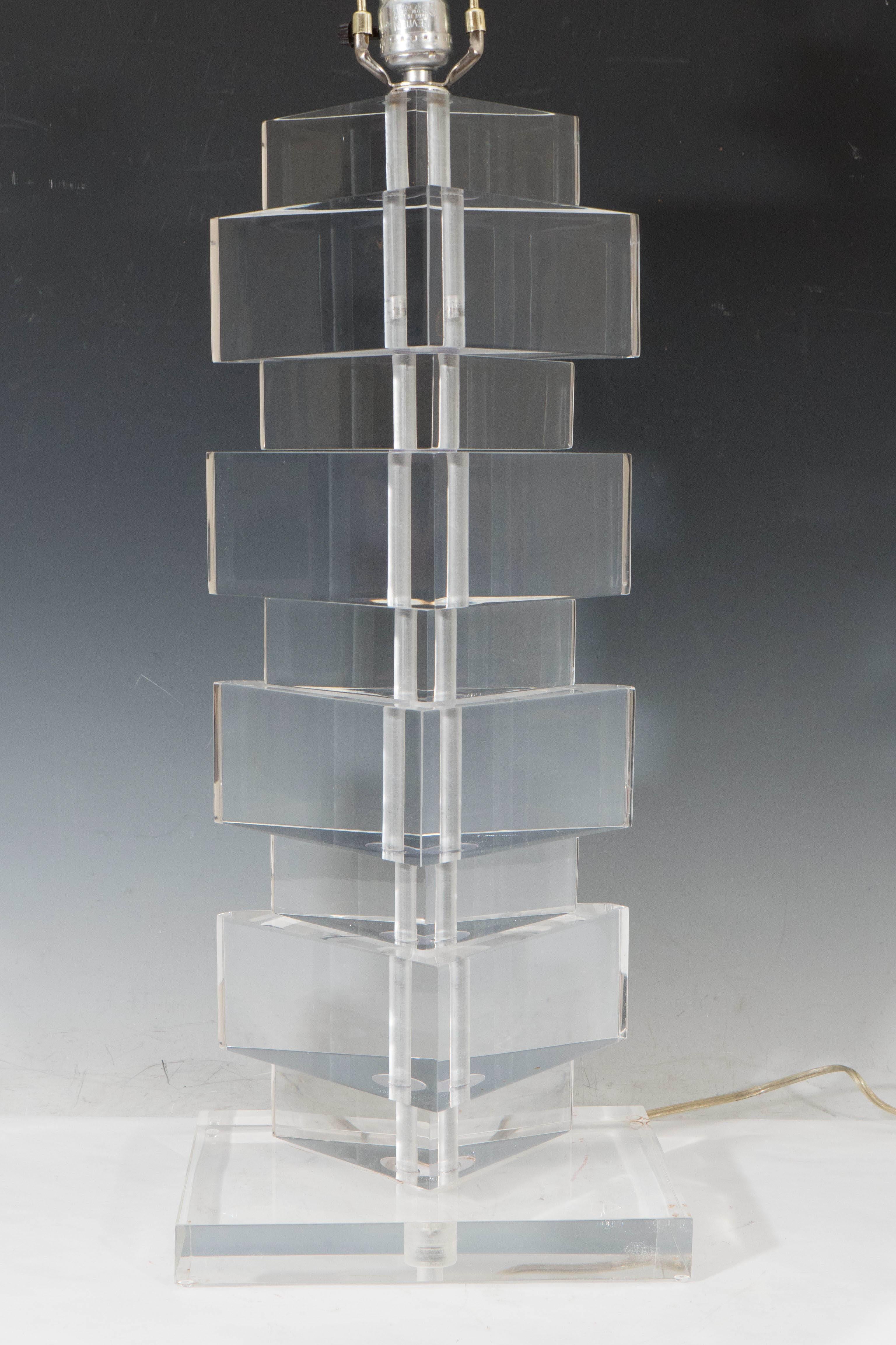 Pair of Stacked Triangular Lucite Table Lamps For Sale 4