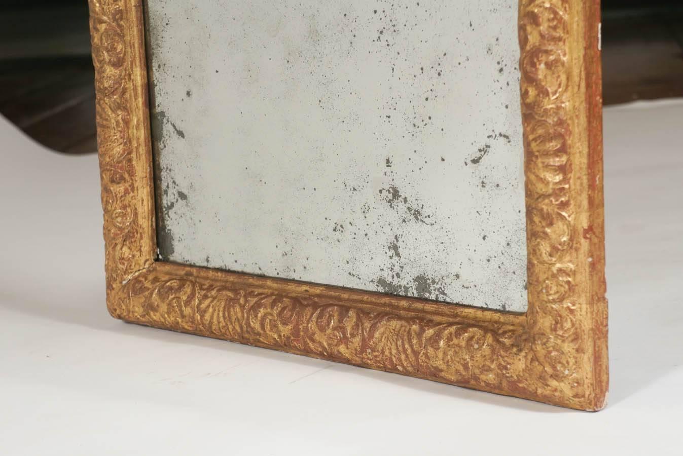 18th Century Baroque Carved Giltwood Mirror with Original Plate, Denmark, circa 1700 For Sale
