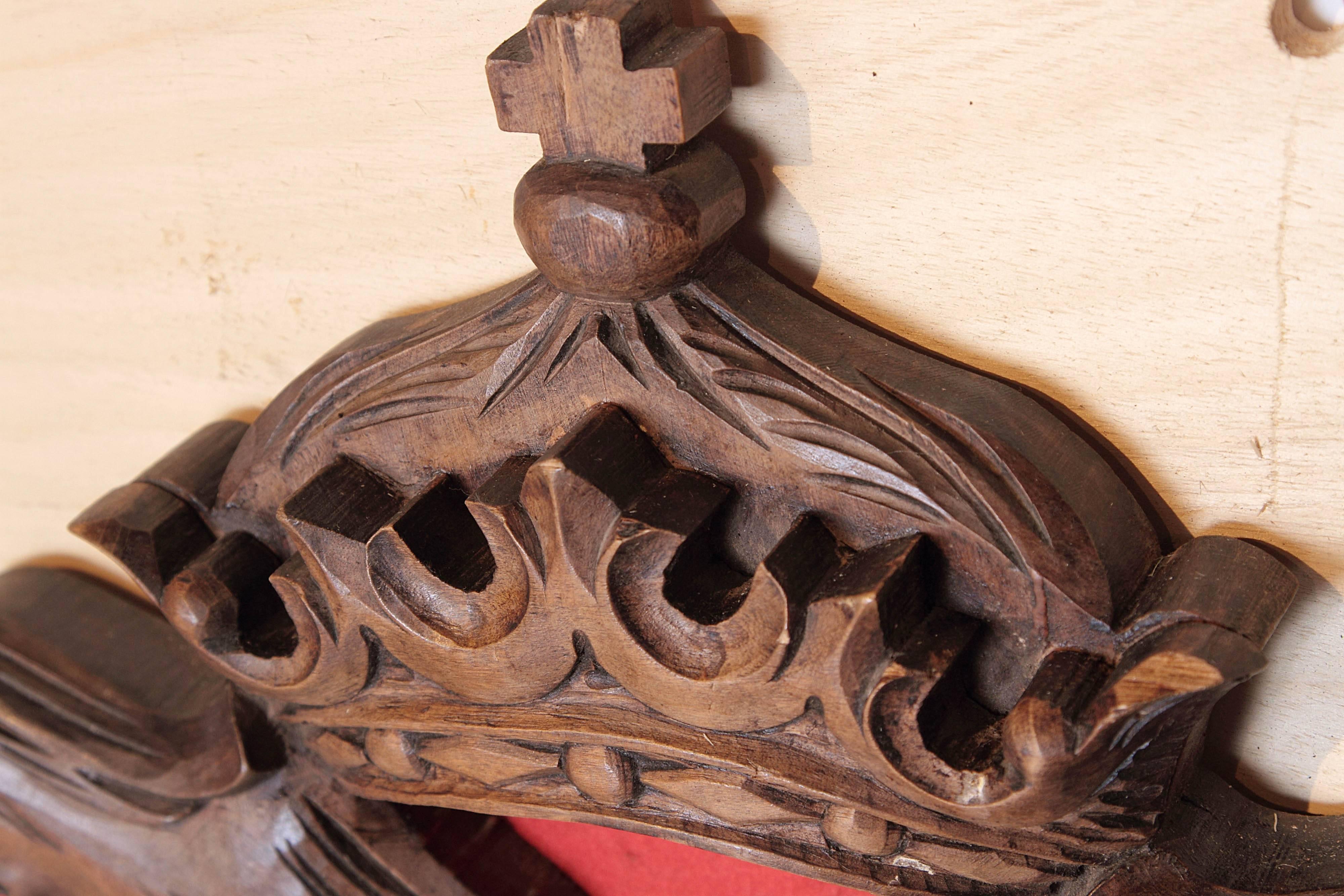 Carved Antique Wooden Coat of Arms, circa 1900 2