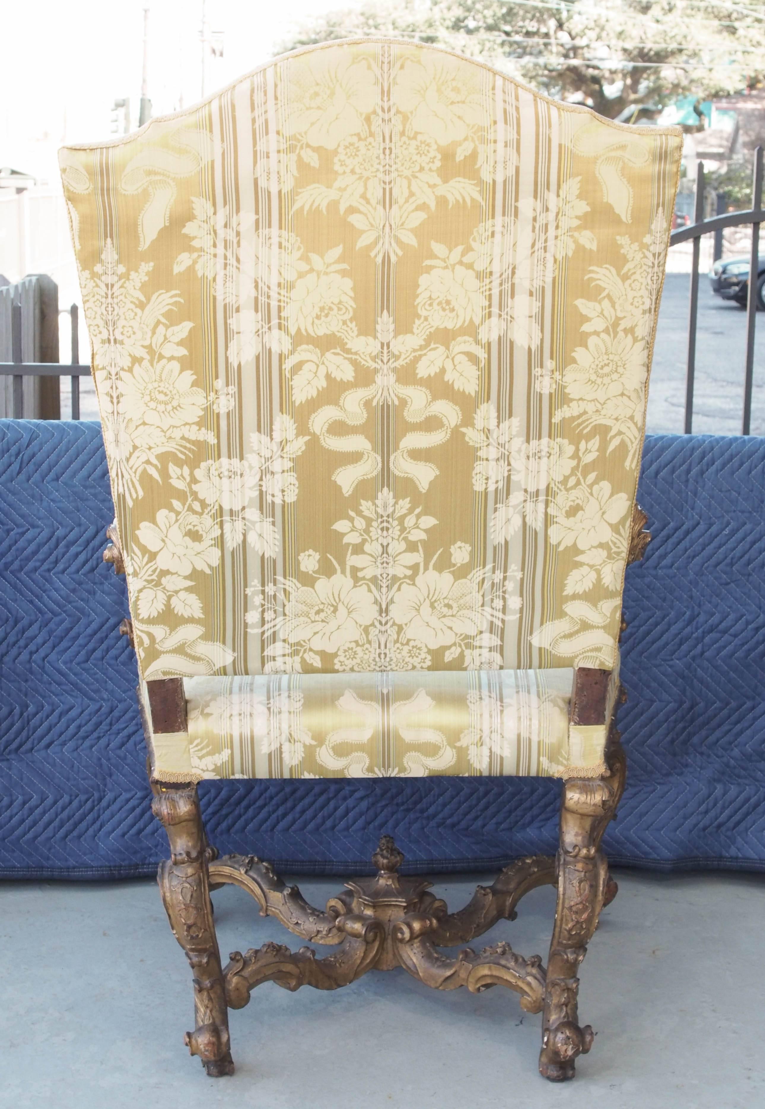 Pair of Italian Baroque Gilt Armchairs 5