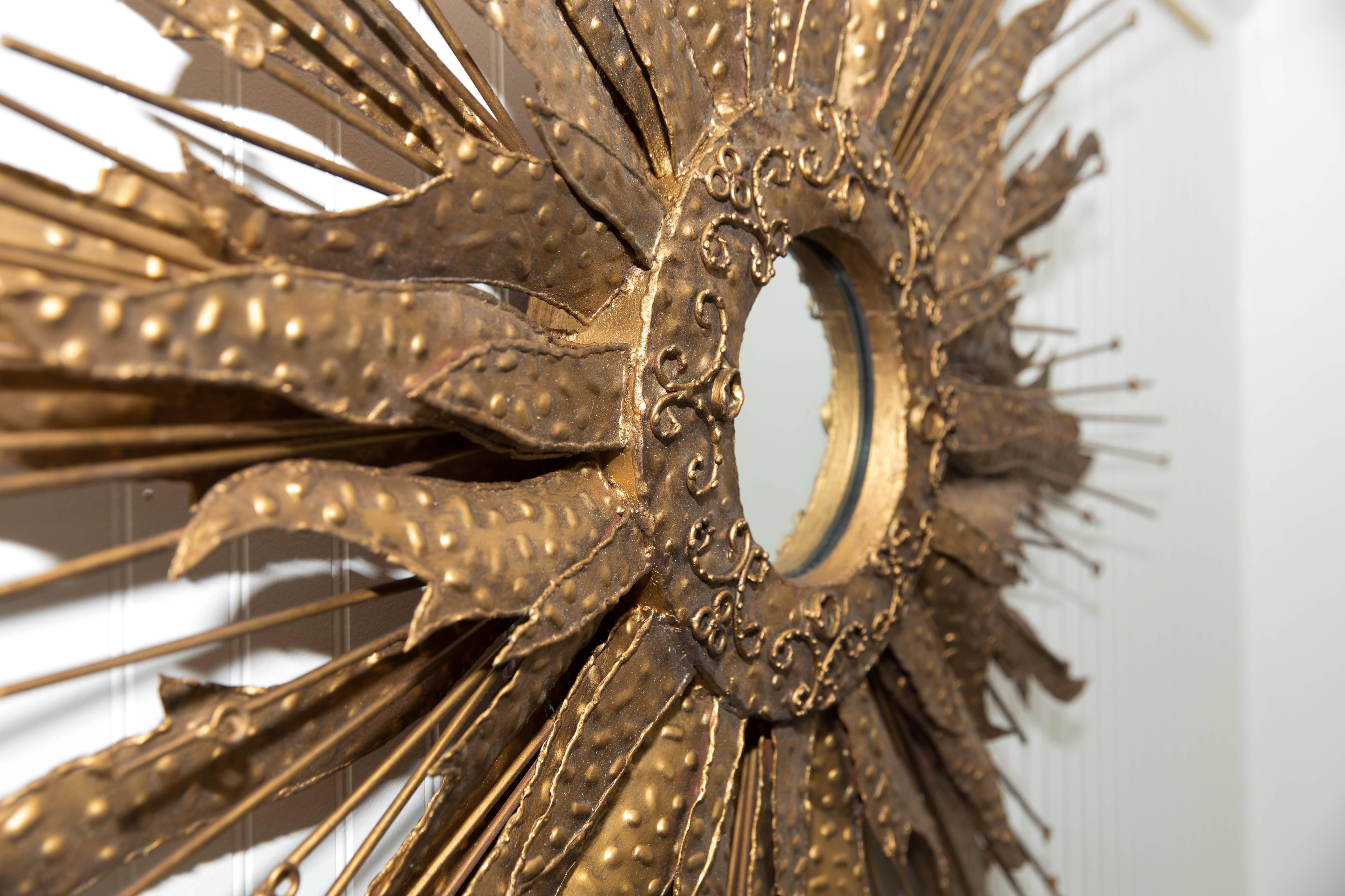 Mid-Century Brutalist Style Monumental Starburst Mirror In Good Condition For Sale In Southampton, NY
