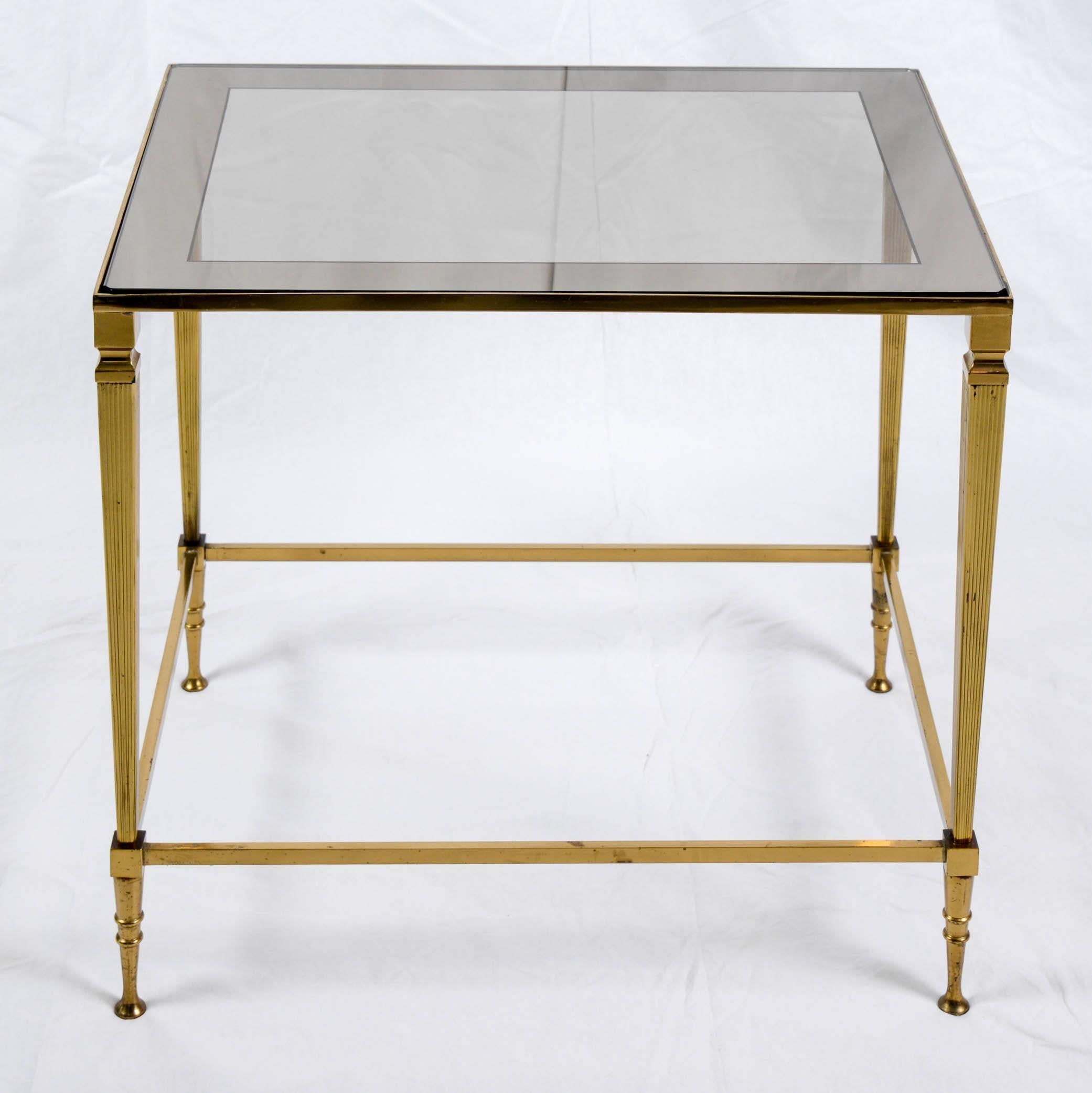 Nice pair of occasional tables.
Perfect condition of mirrors and brass,
France,
1960.