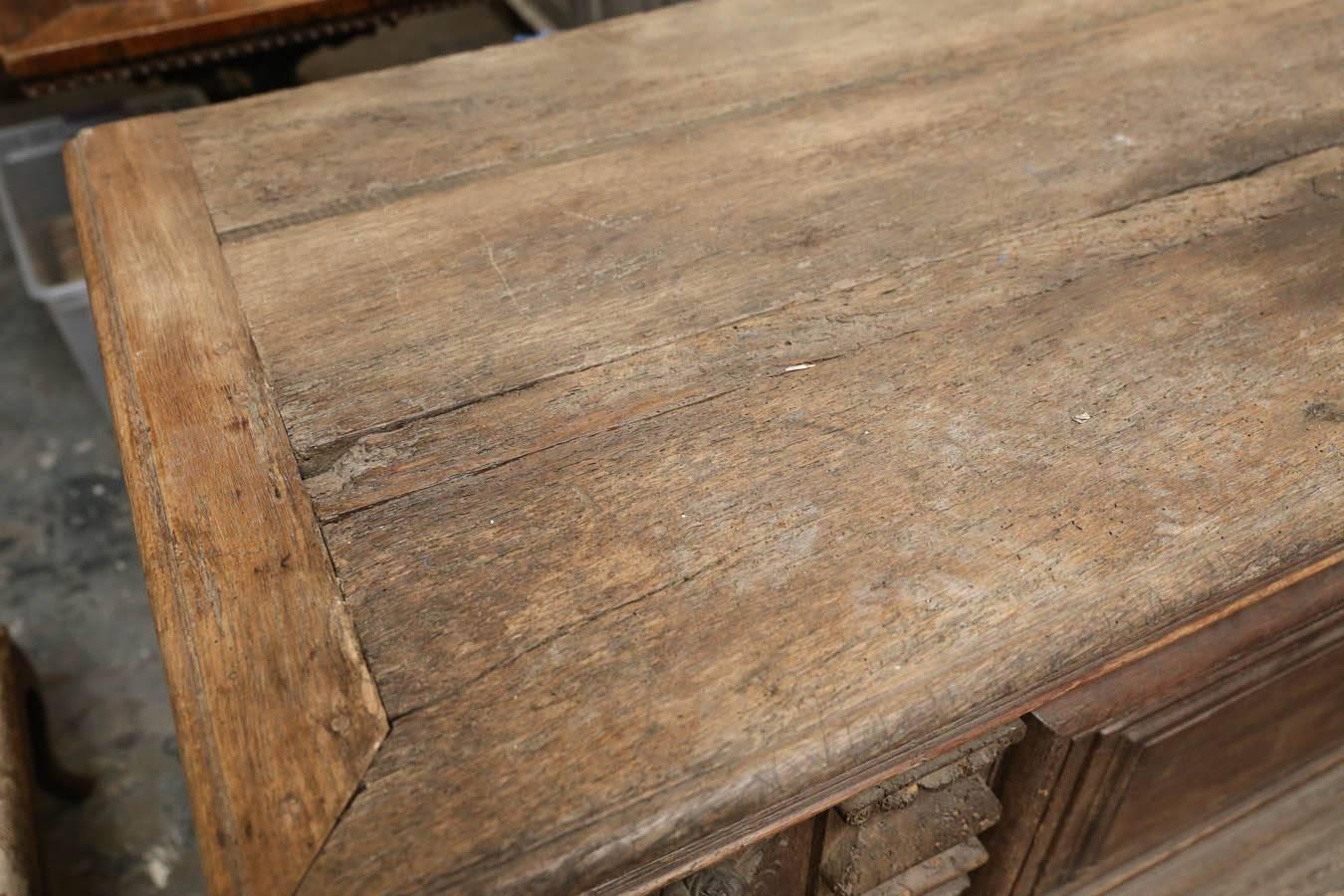 Beautiful 16th Century buffet trunk from Italy, would make a great coffee table too!