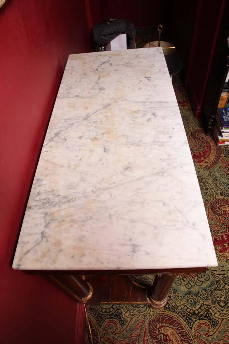 American Empire Marble-Top Mahogany Pier Table In Excellent Condition In New York, NY