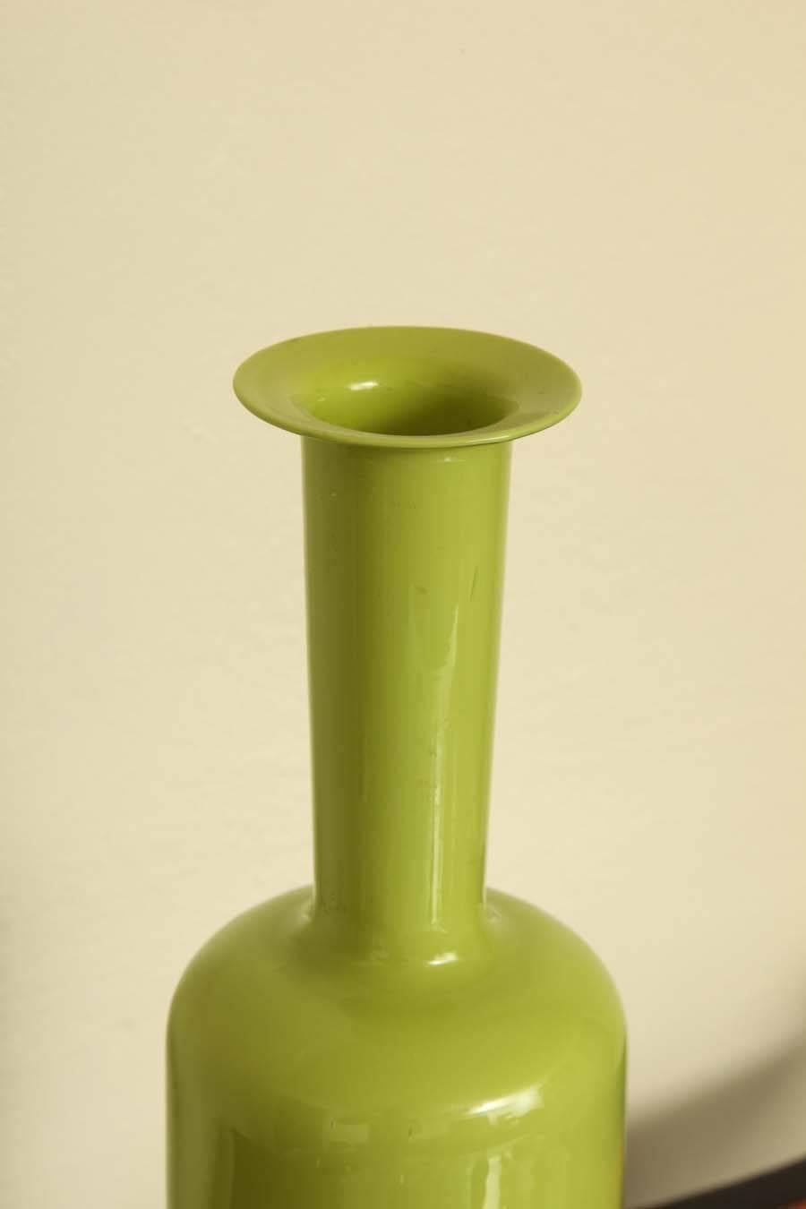 Early 20th Century French Art Deco Apple Green Glass Vase