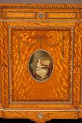 Fine quality C19th classical side cabinet. 80" (203cm) wide