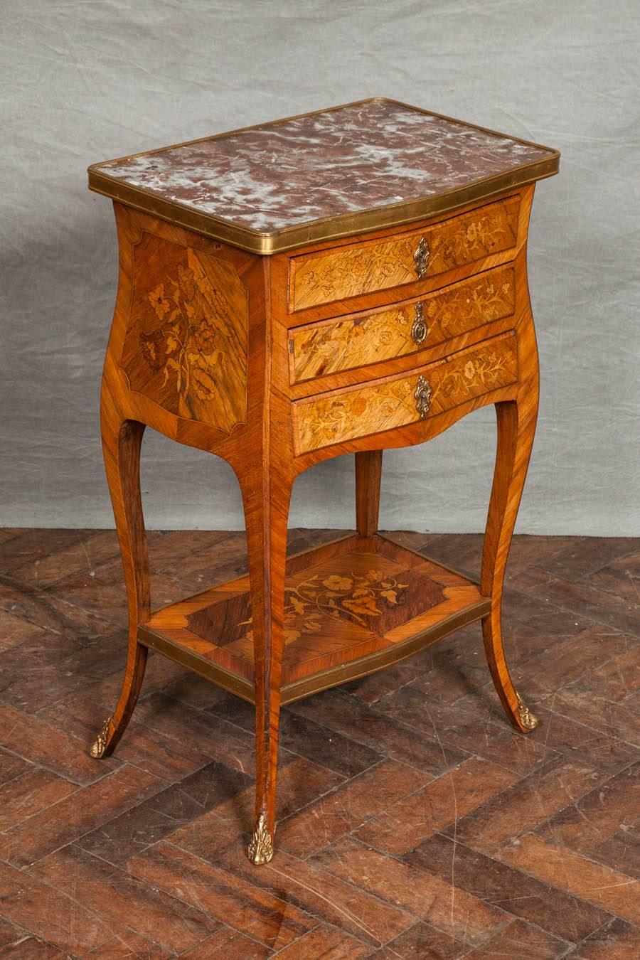 Early 20th Century Pair of Louis XIV Style Side Tables For Sale