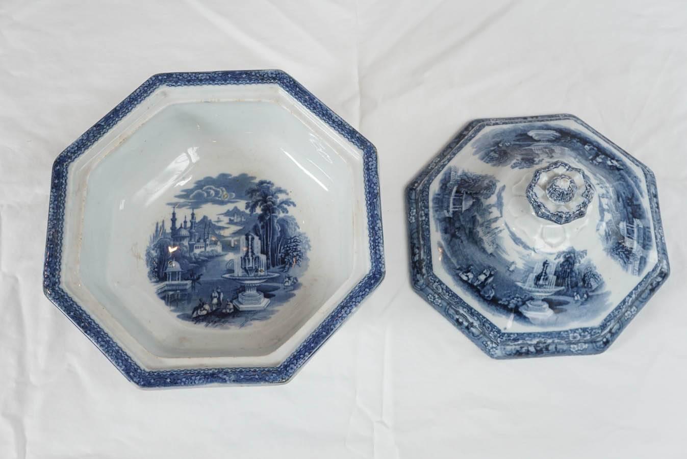 English Staffordshire Blue & White Transfer Decorated Covered Bowl/Tureen, 19th Century