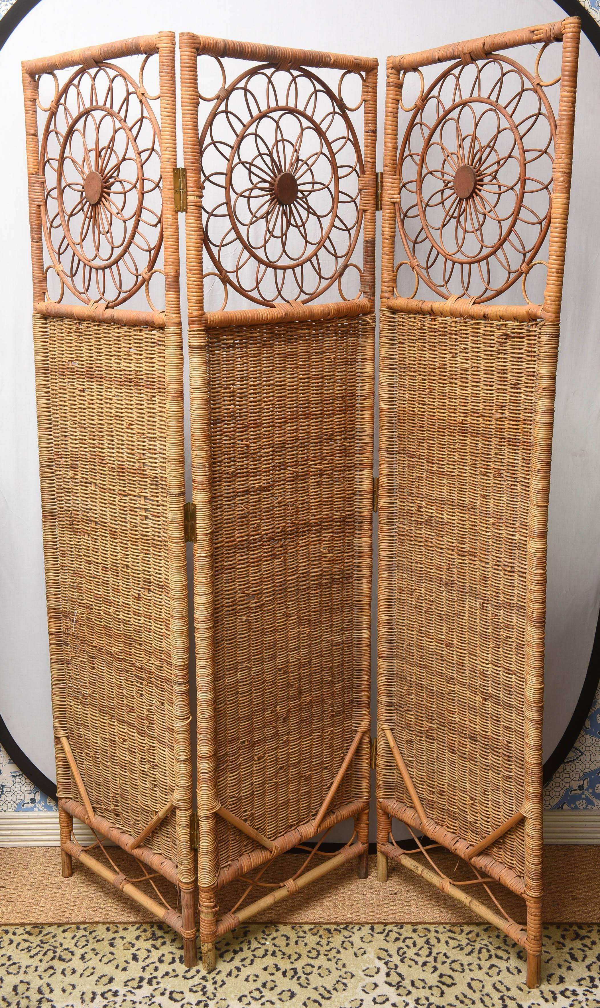 Late 20th Century Vintage Three-Panel Rush Bamboo Screen