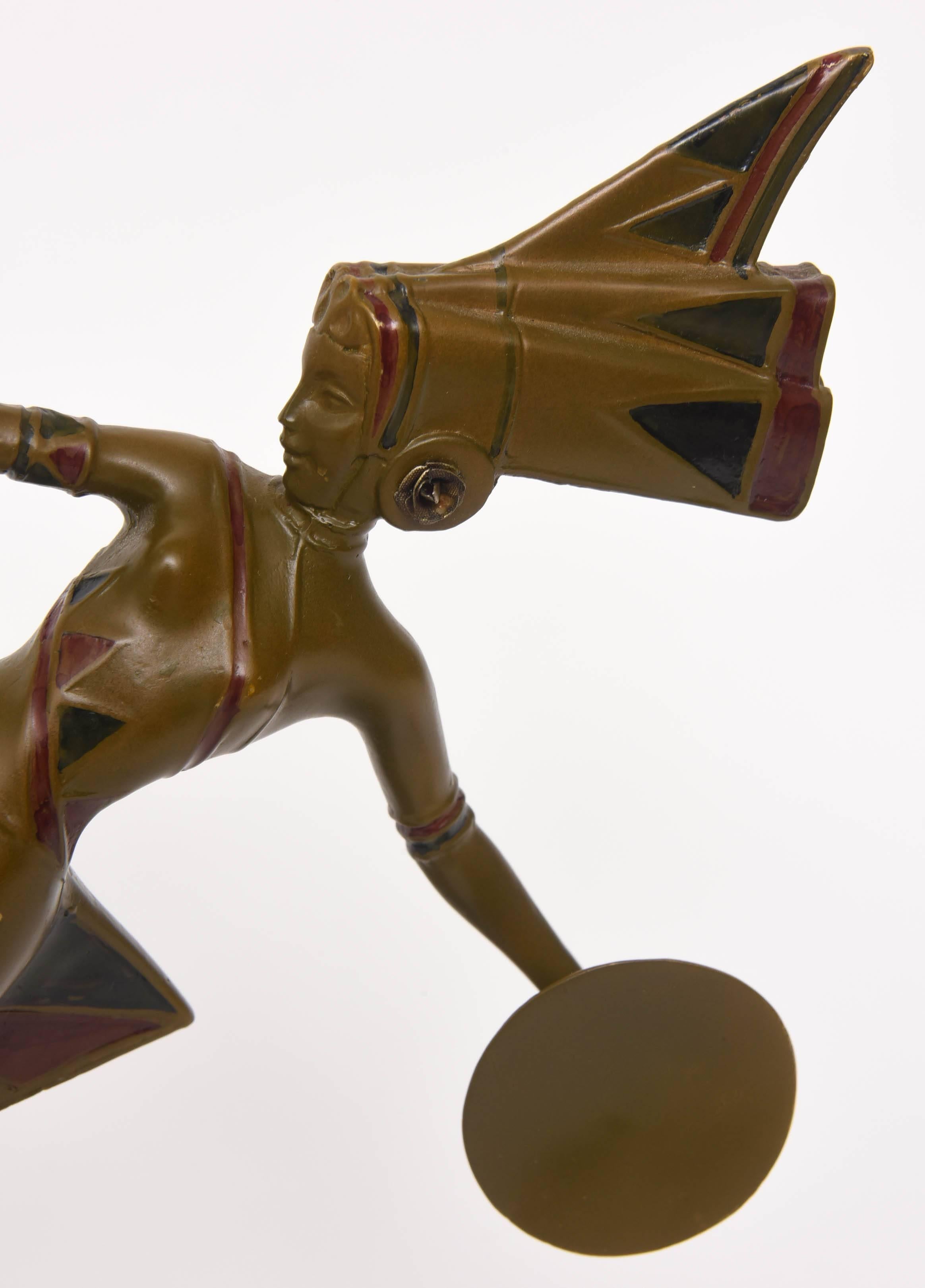 Art déco Sculpture en bronze patiné Art Déco d'une « danseuse » par Gerda Gerdago en vente
